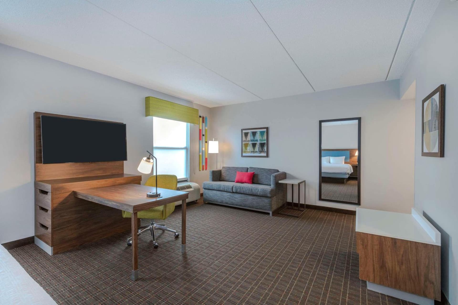 Hampton Inn & Suites Burlington gallery photo in Burlington, NC — image 34