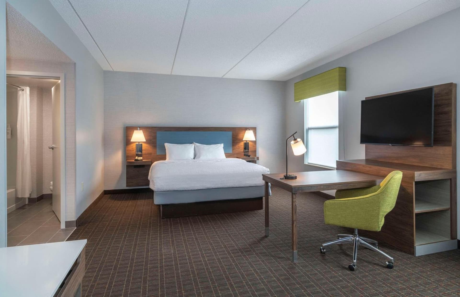 Hampton Inn & Suites Burlington gallery photo in Burlington, NC — image 40