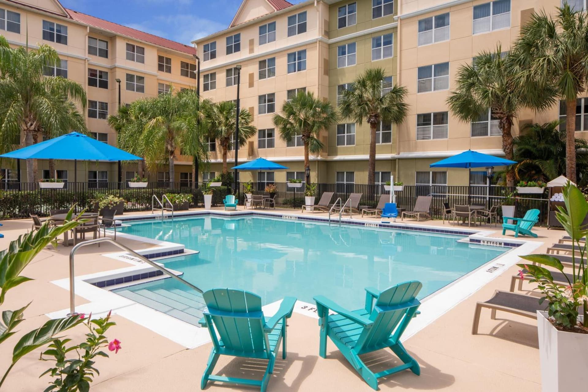 Residence Inn Orlando Convention Center interior in Orlando, FL — gallery photo 2
