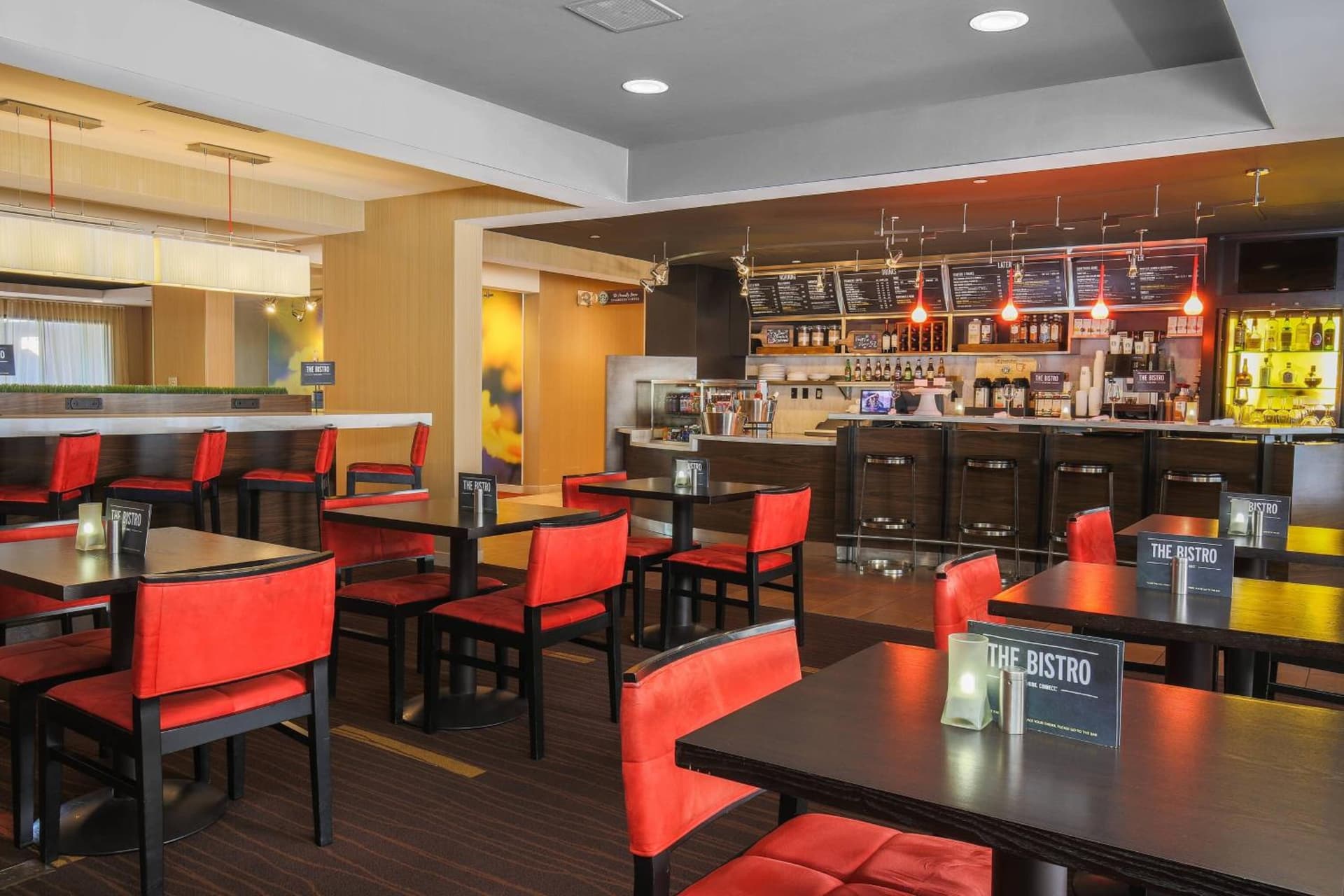 Courtyard by Marriott Flint Grand Blanc gallery photo in Flint, MI — image 6