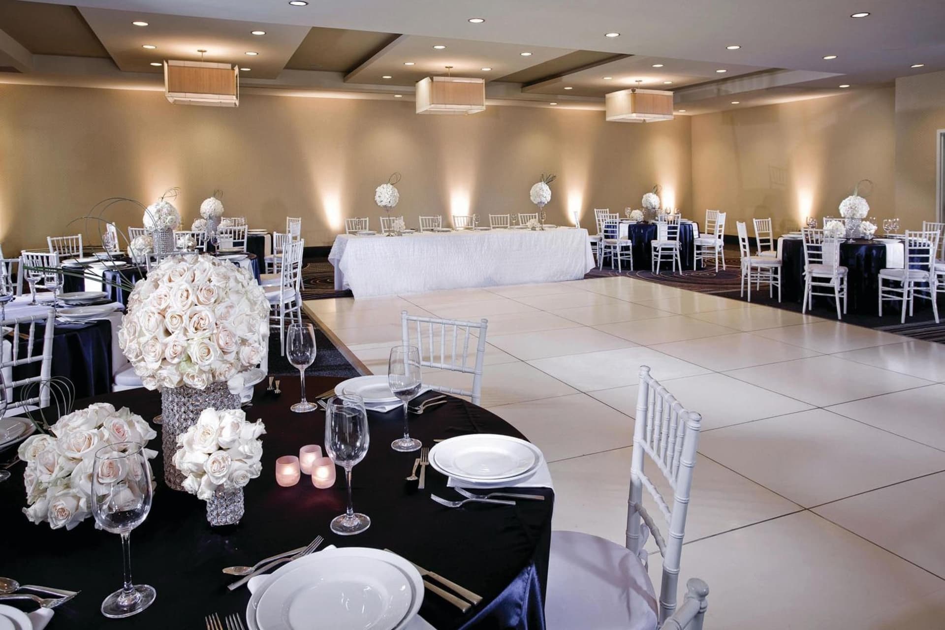 Renaissance ClubSport Aliso Viejo Laguna Beach Hotel gallery photo in Aliso Viejo, CA — image 4