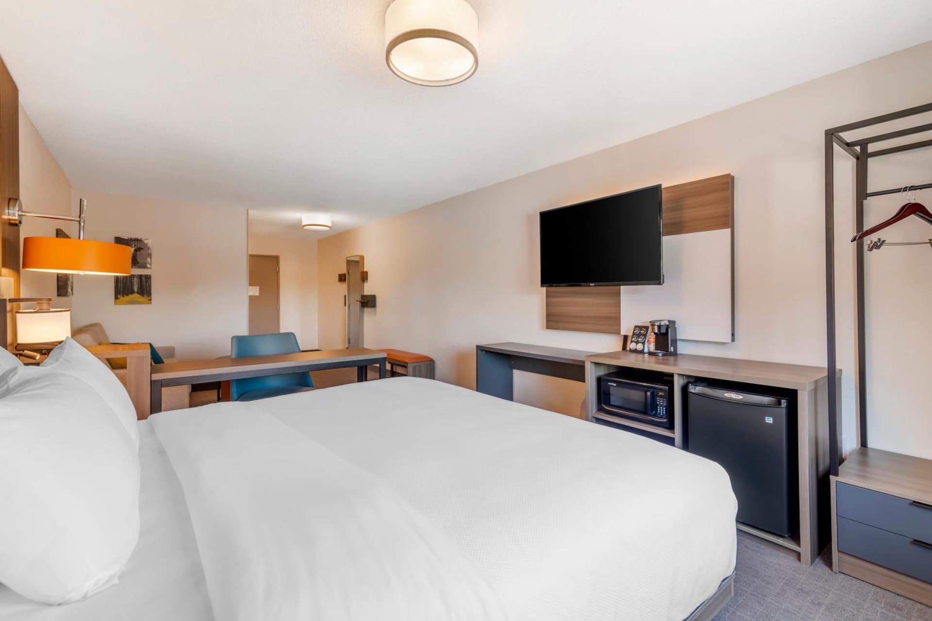 Comfort Inn & Suites Saratoga Springs gallery photo in Saratoga Springs, NY — image 46