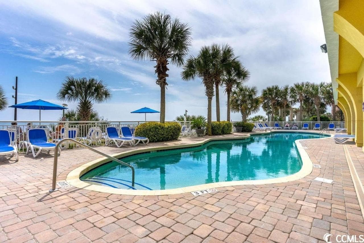Camelot By The Sea - Blue Palmetto Vacation Rentals interior in Myrtle Beach, SC — gallery photo 2