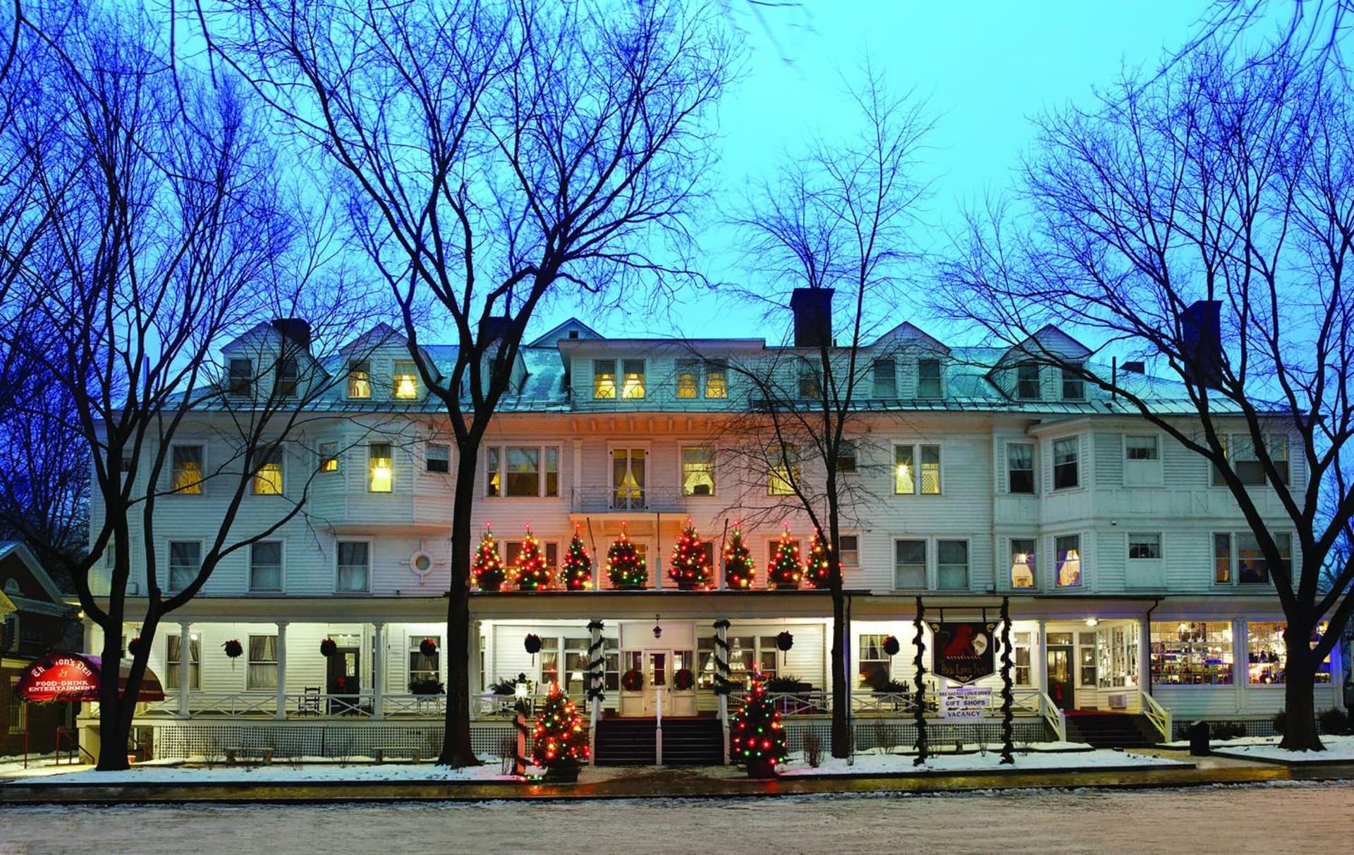 The Red Lion Inn featured exterior or lobby in Stockbridge — similar hotel