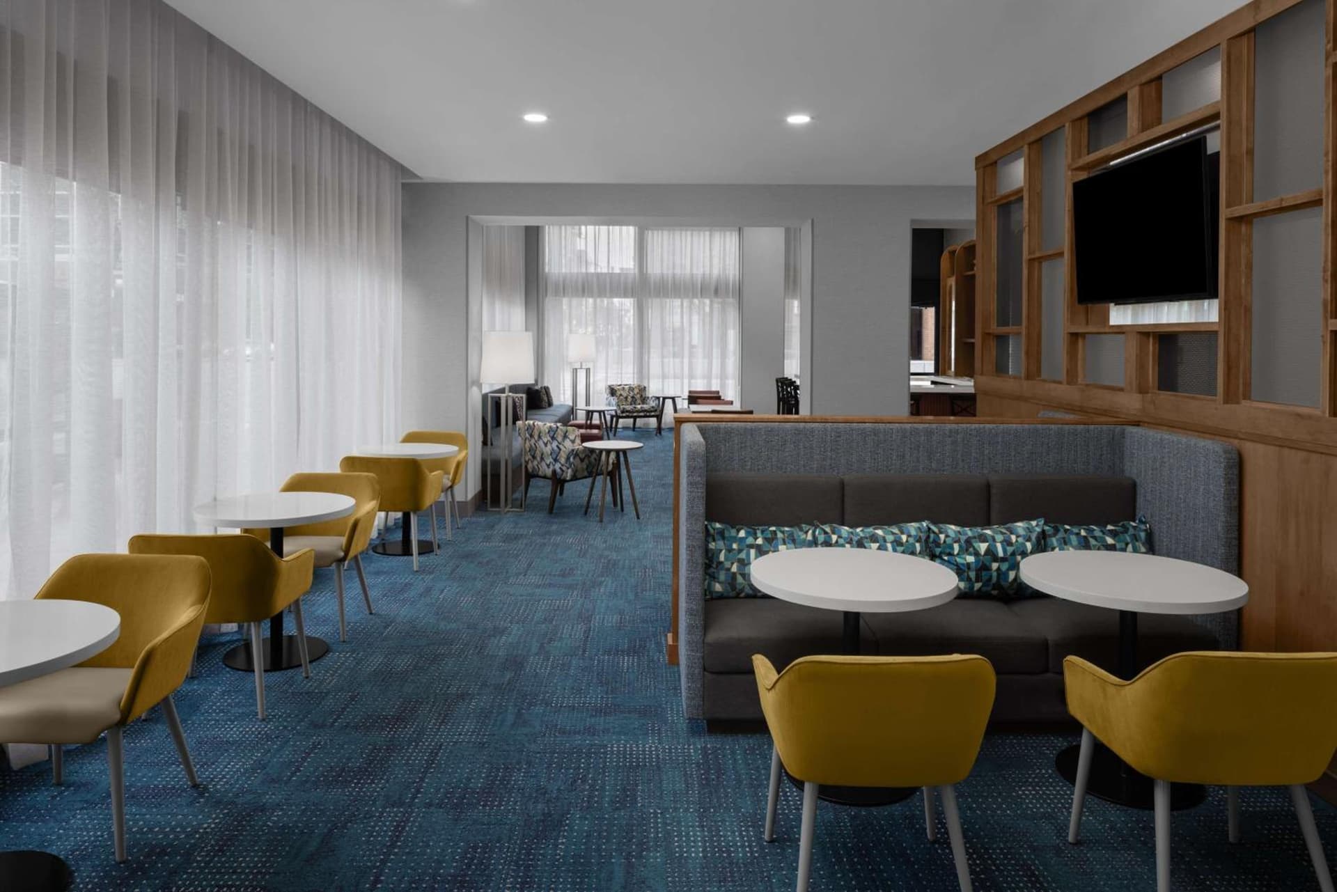 Hampton Inn Cleveland-Downtown gallery photo in Cleveland, OH — image 8
