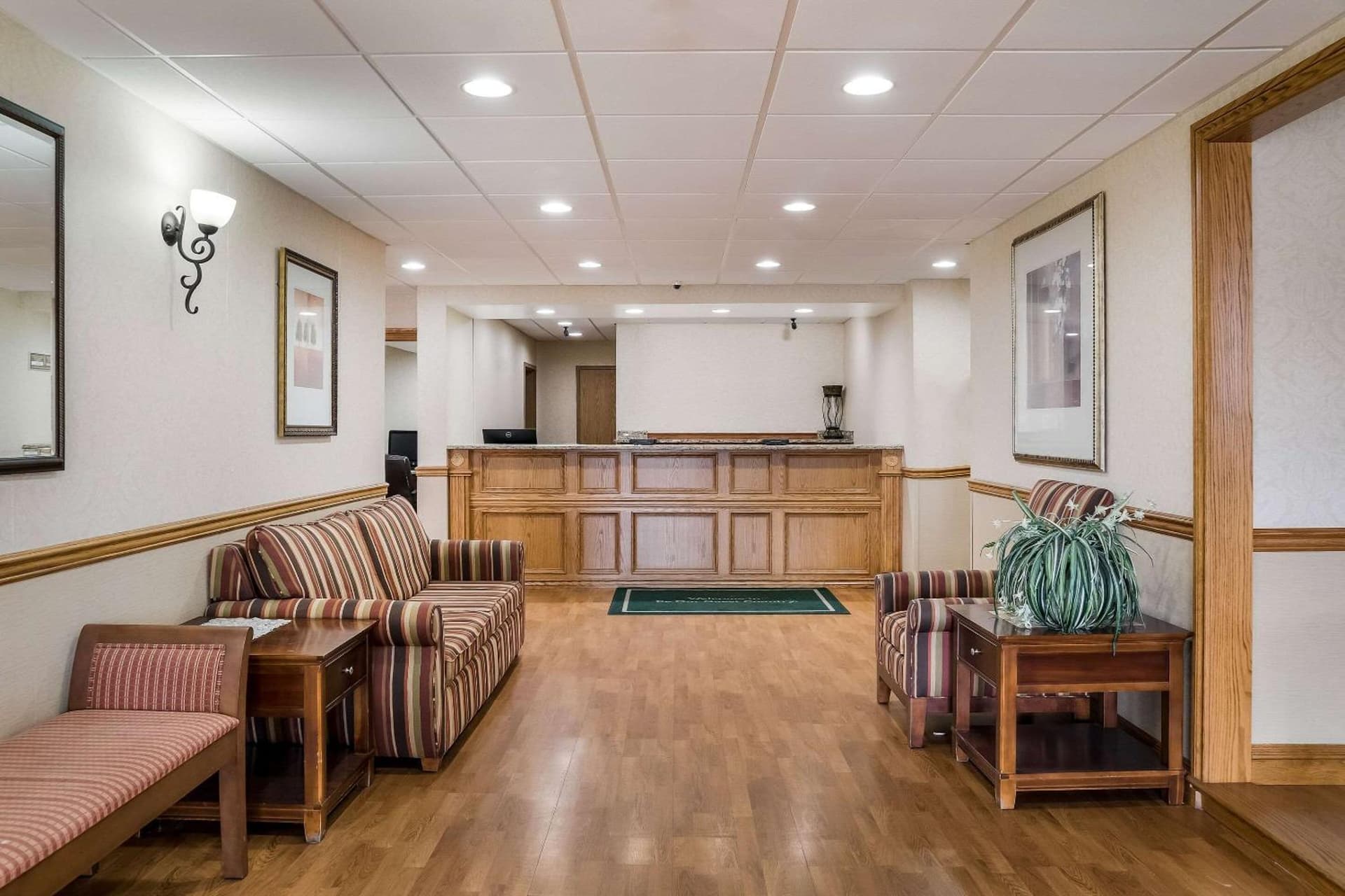 Quality Inn & Suites gallery photo in Saginaw, MI — image 52
