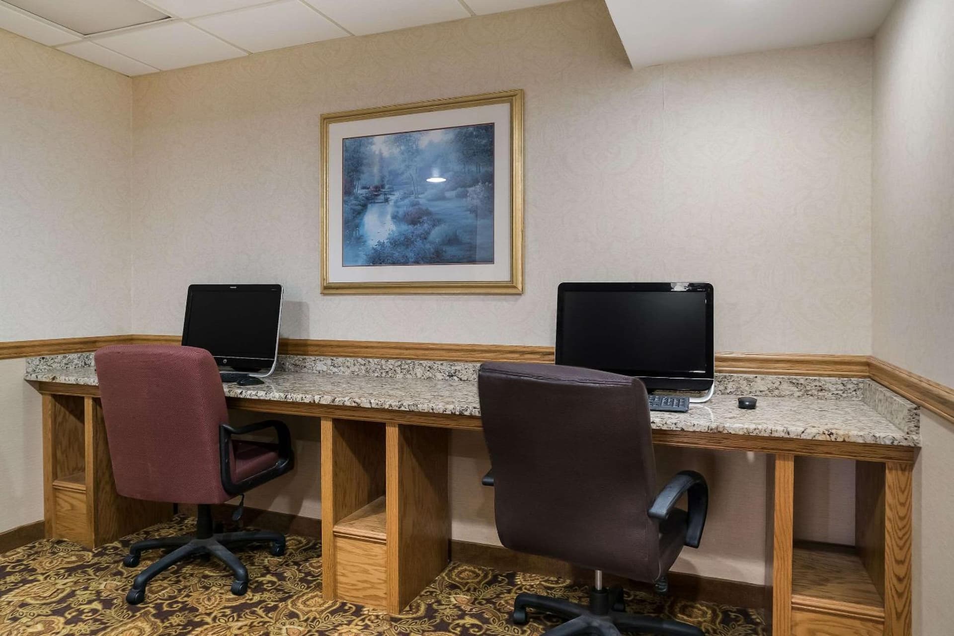 Quality Inn & Suites gallery photo in Saginaw, MI — image 9