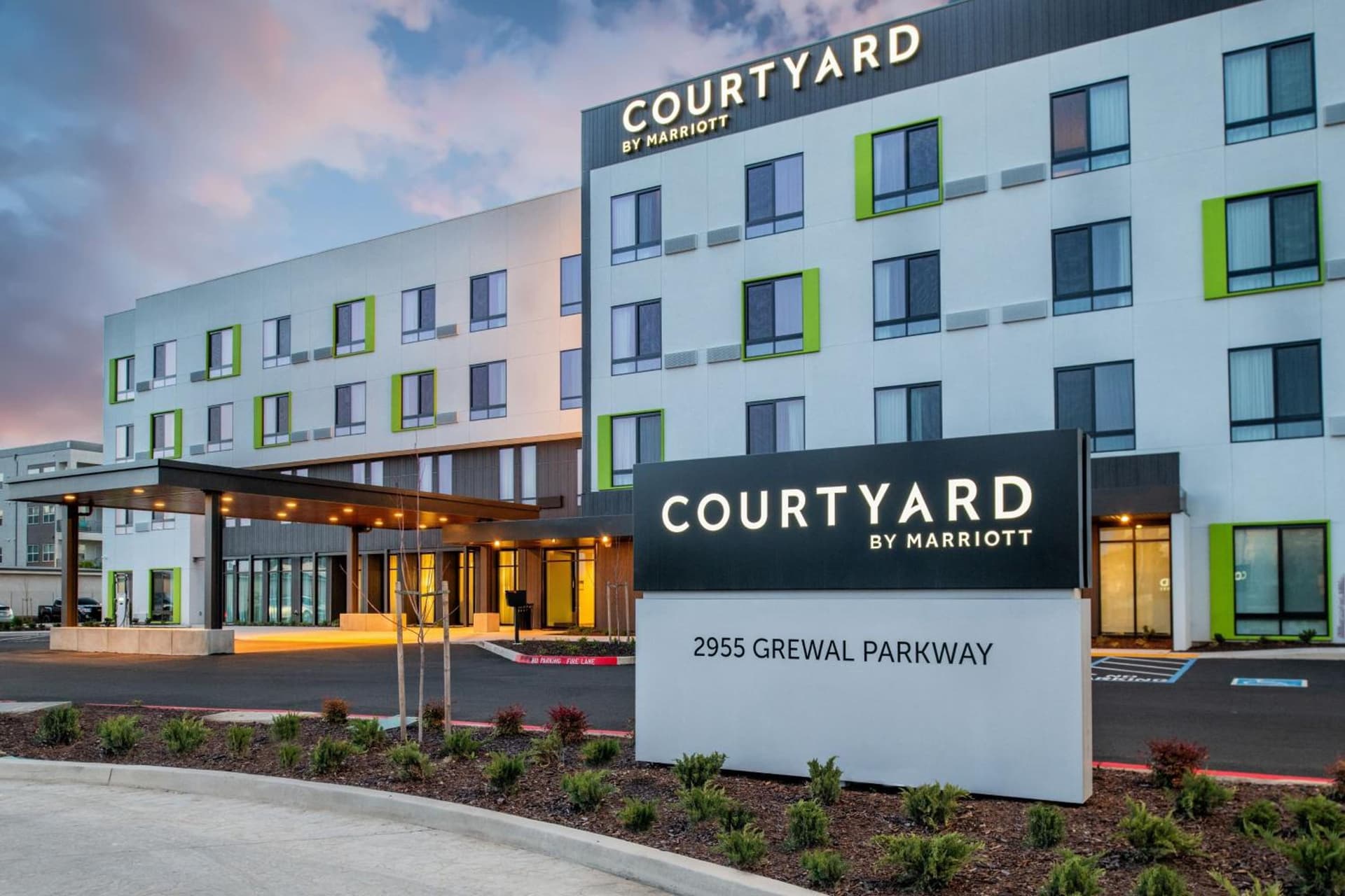 Courtyard by Marriott Modesto North featured exterior or lobby in Modesto, CA — similar hotel