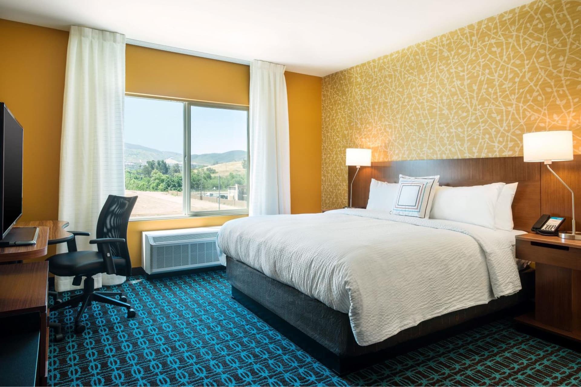 Fairfield Inn & Suites San Diego North/San Marcos property views in San Marcos, CA — gallery photo 3
