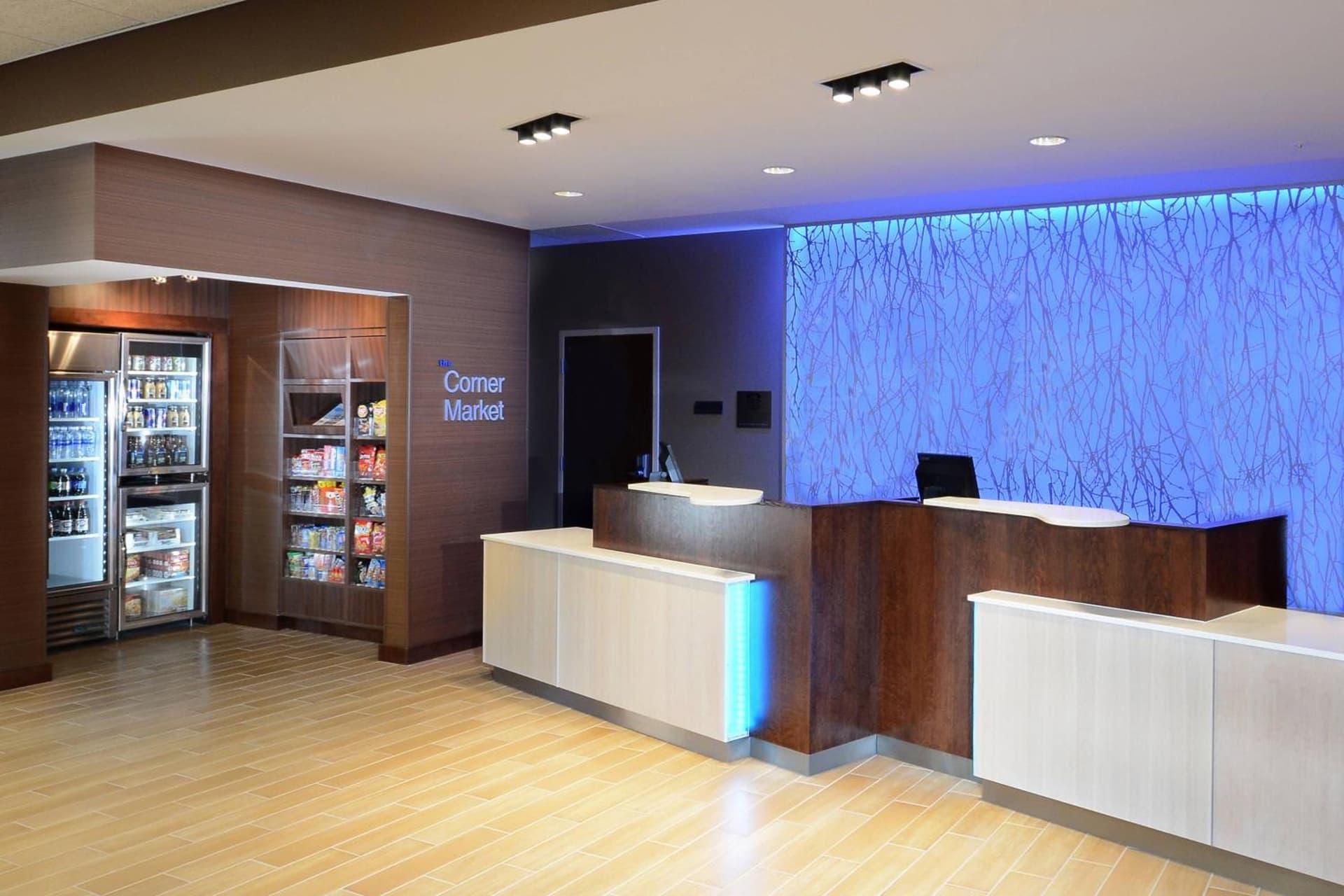 Fairfield Inn & Suites by Marriott Raleigh Capital Blvd./I-540 interior in Raleigh, NC — gallery photo 2