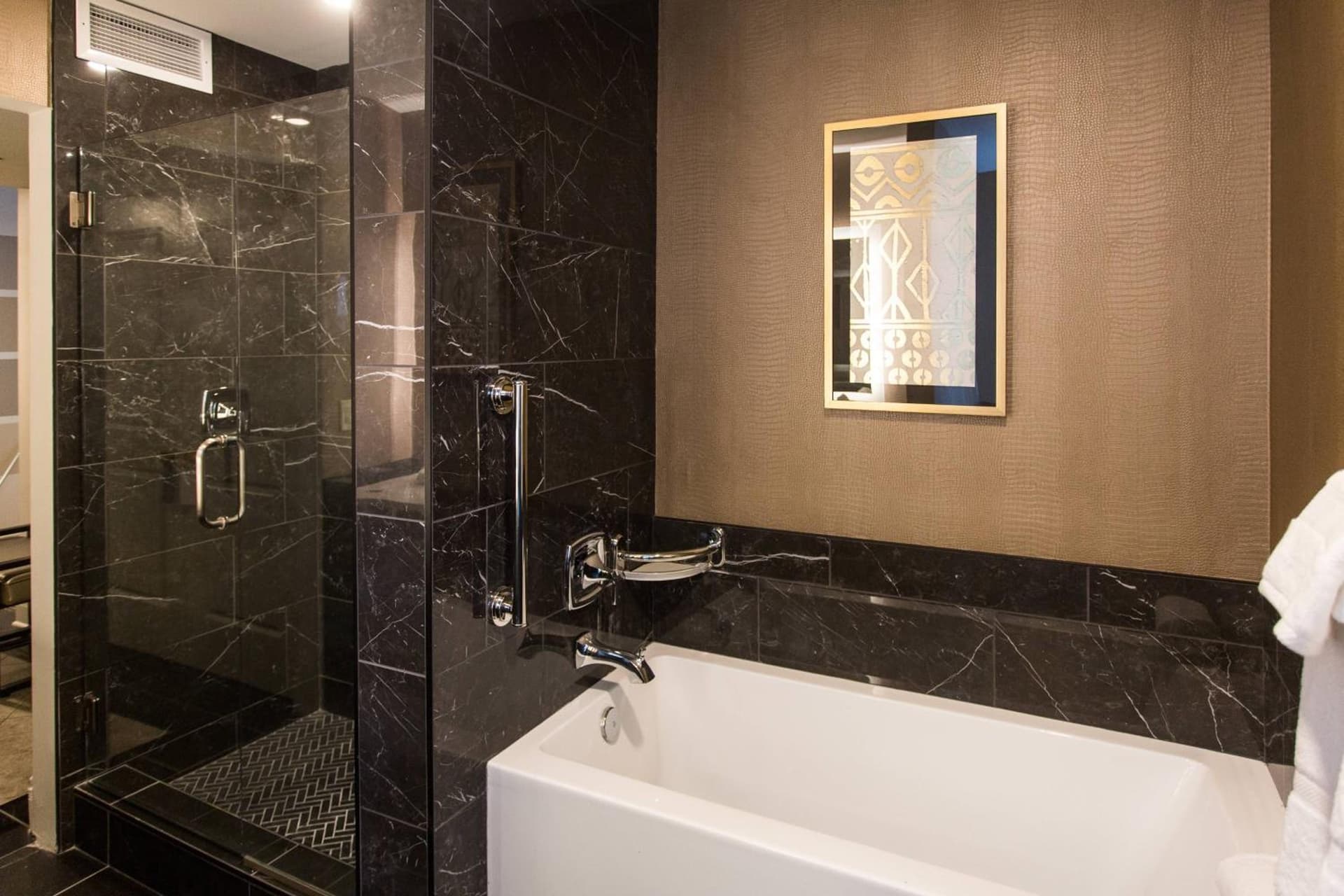The Warrior Hotel, Autograph Collection gallery photo in Sioux City, IA — image 17