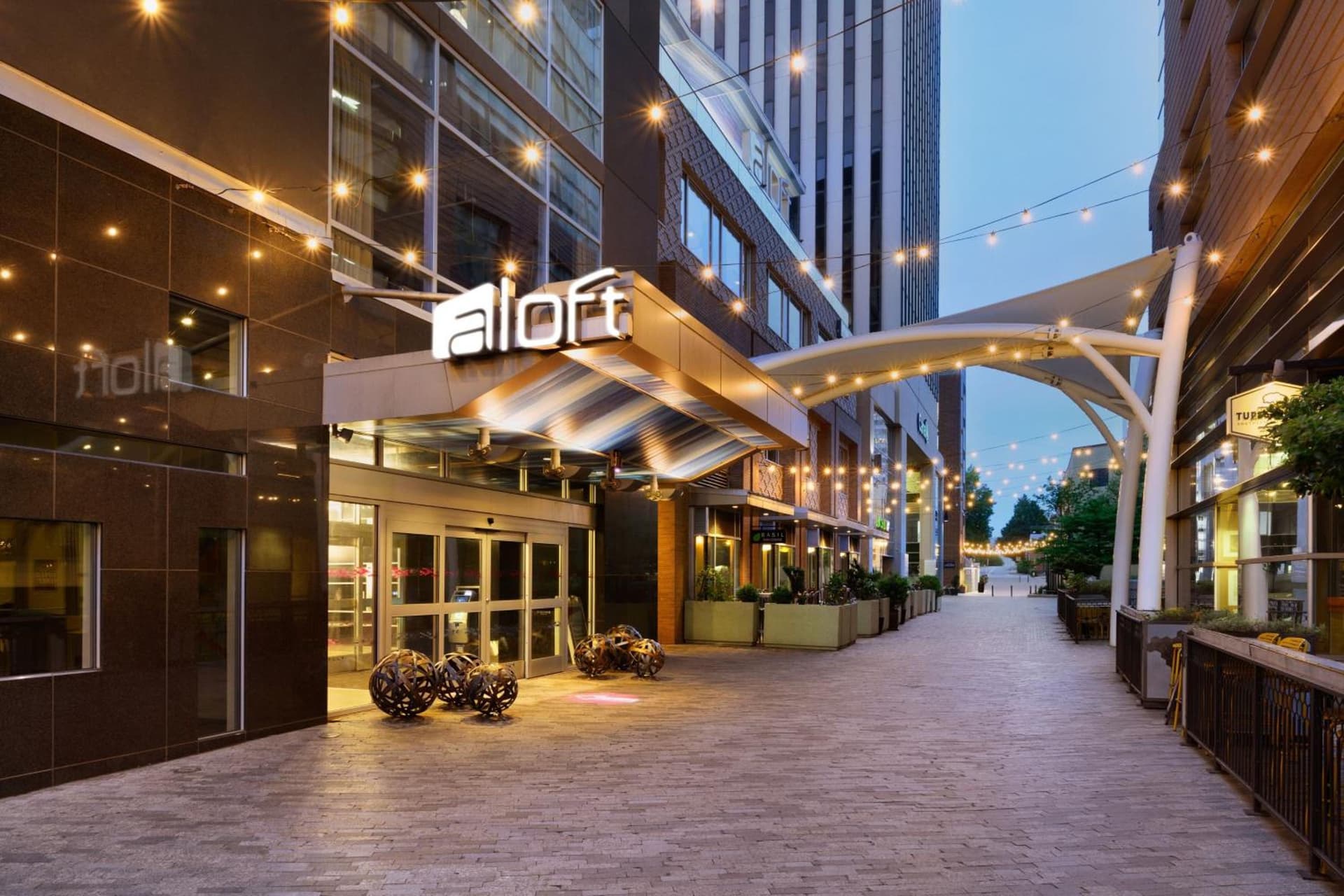 Aloft by Marriott Greenville Downtown interior in Greenville, SC — gallery photo 2