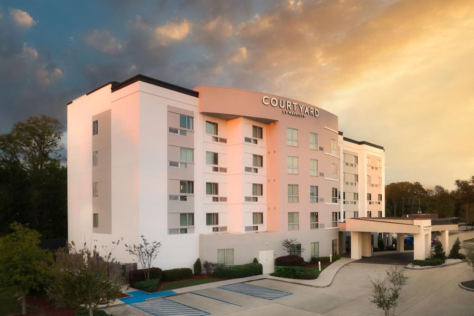 Courtyard by Marriott Hammond property views in Hammond, LA — gallery photo 3