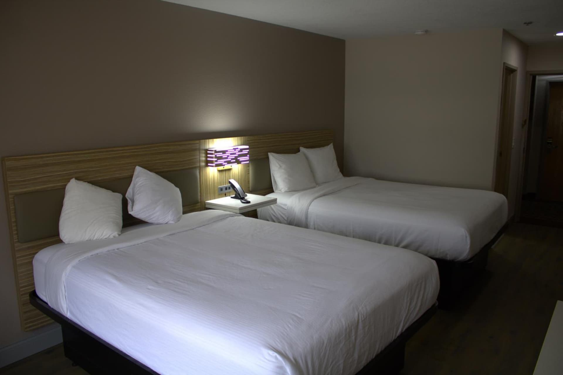 Baymont Inn & Suites San Marcos gallery photo in San Marcos, TX — image 7