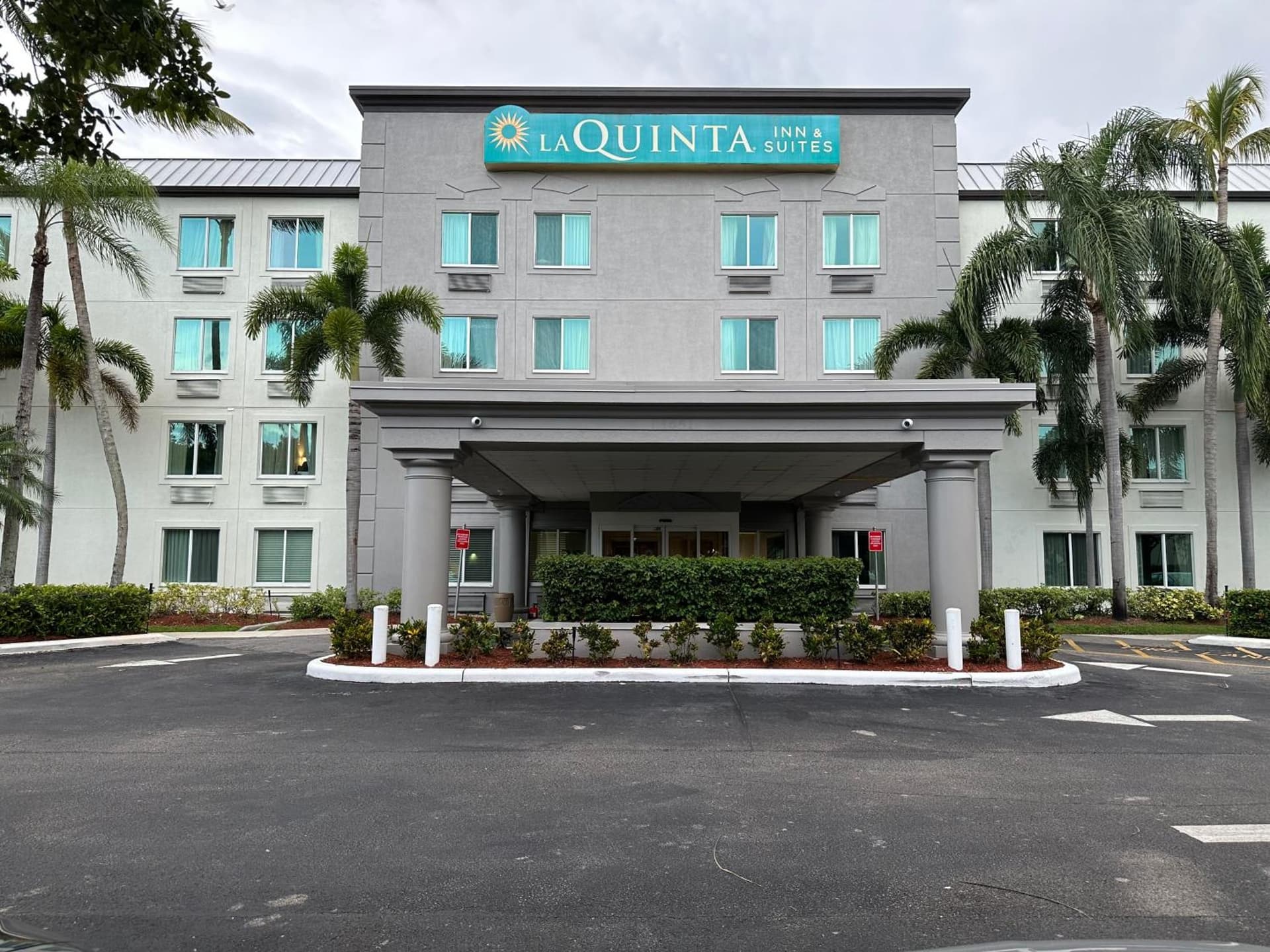 La Quinta Inn & Suites by Wyndham Sawgrass gallery photo in Sunrise, FL — image 36
