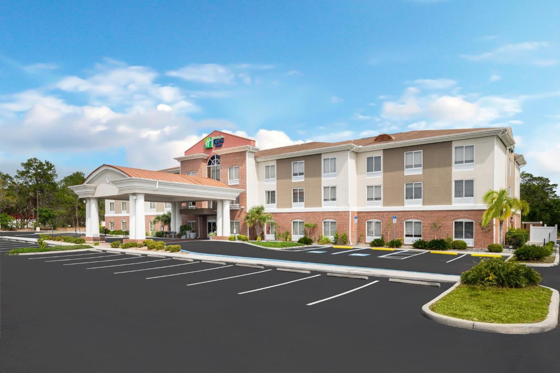 Holiday Inn Express & Suites Spring Hill by IHG gallery photo in Spring Hill, FL — image 43