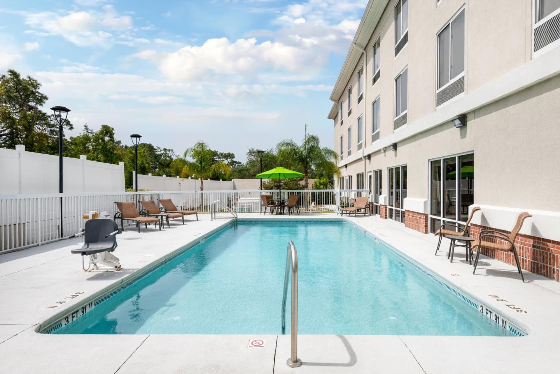 Holiday Inn Express & Suites Spring Hill by IHG gallery photo in Spring Hill, FL — image 32