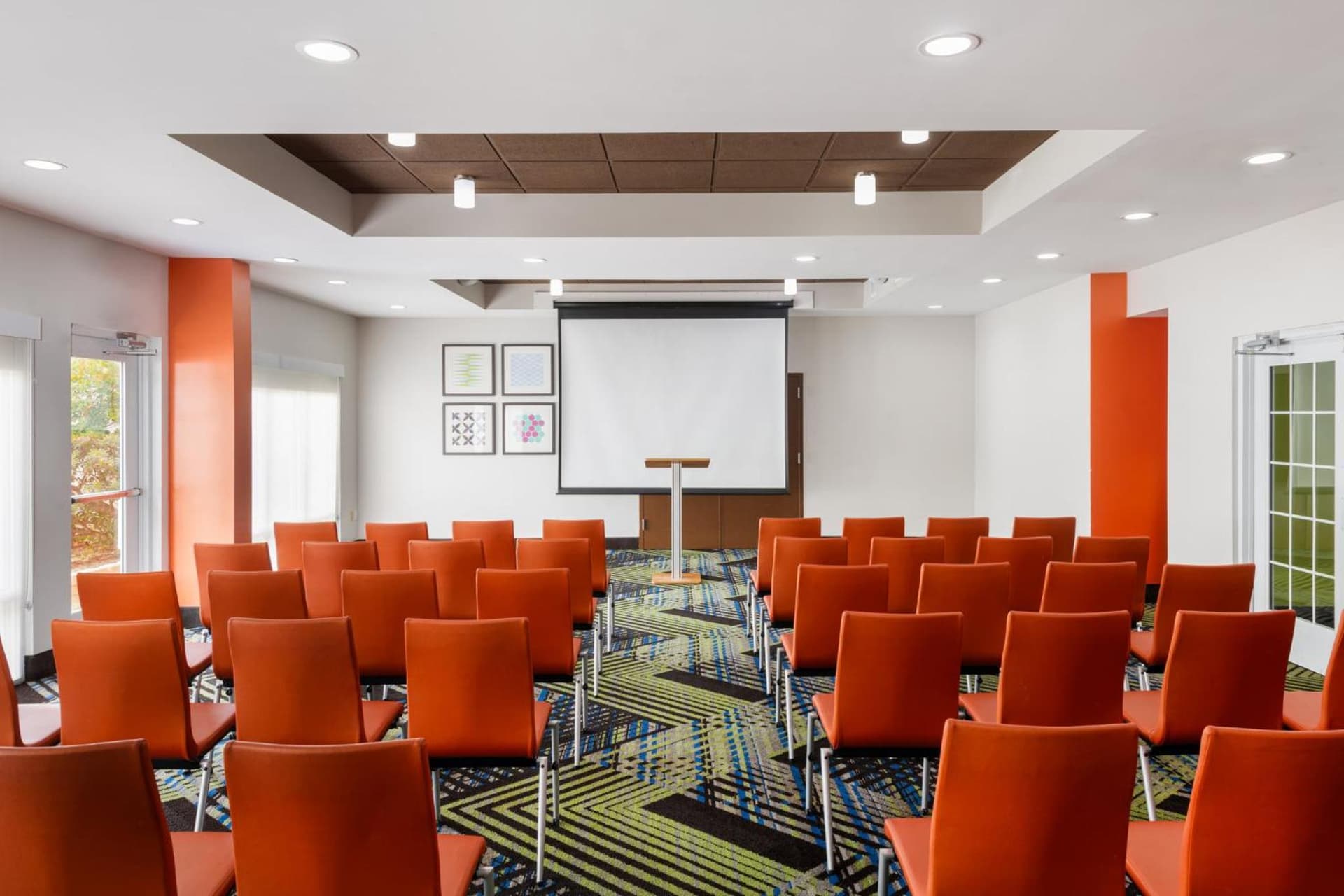 Holiday Inn Express & Suites Spring Hill by IHG gallery photo in Spring Hill, FL — image 61