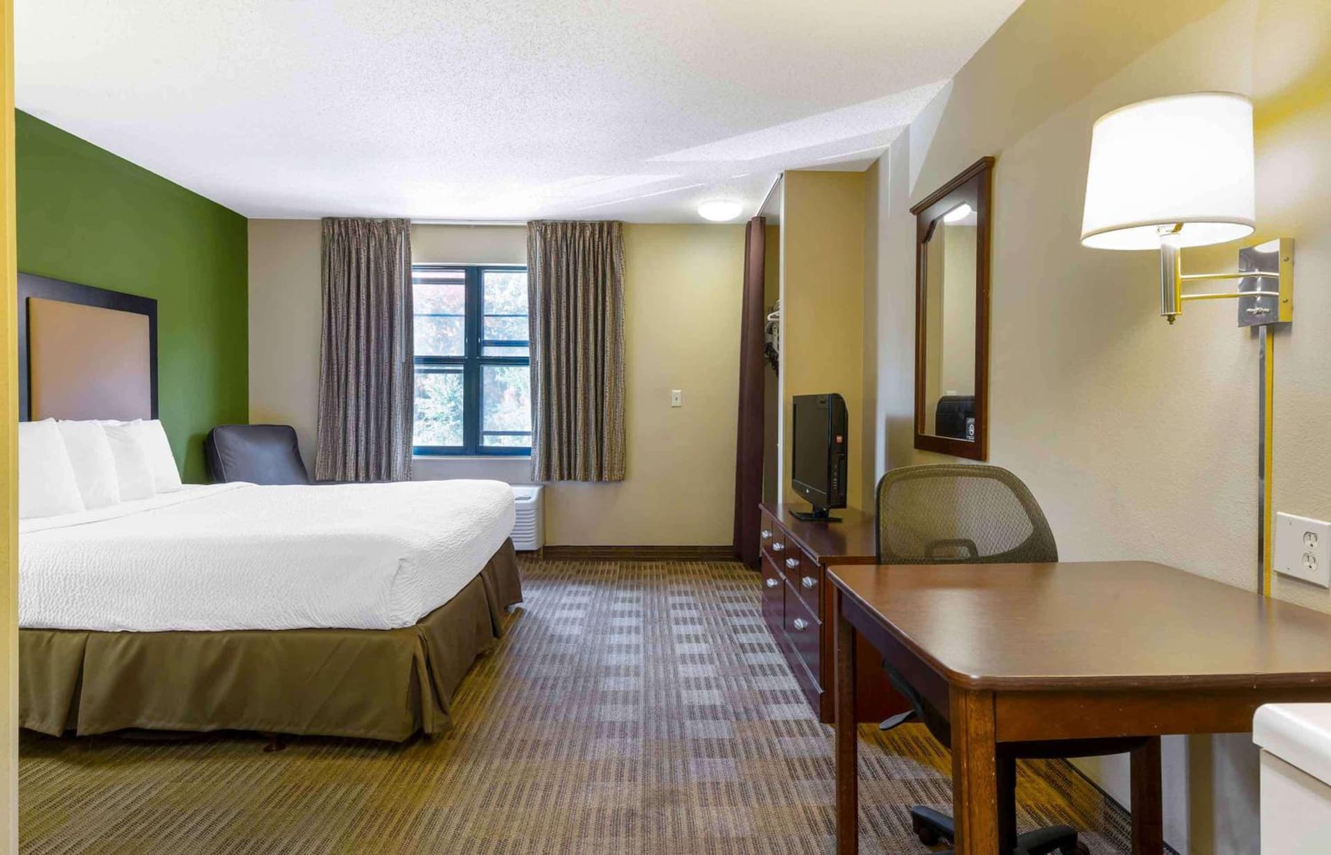 Extended Stay America Select Suites - Peoria - North gallery photo in Peoria, IL — image 8