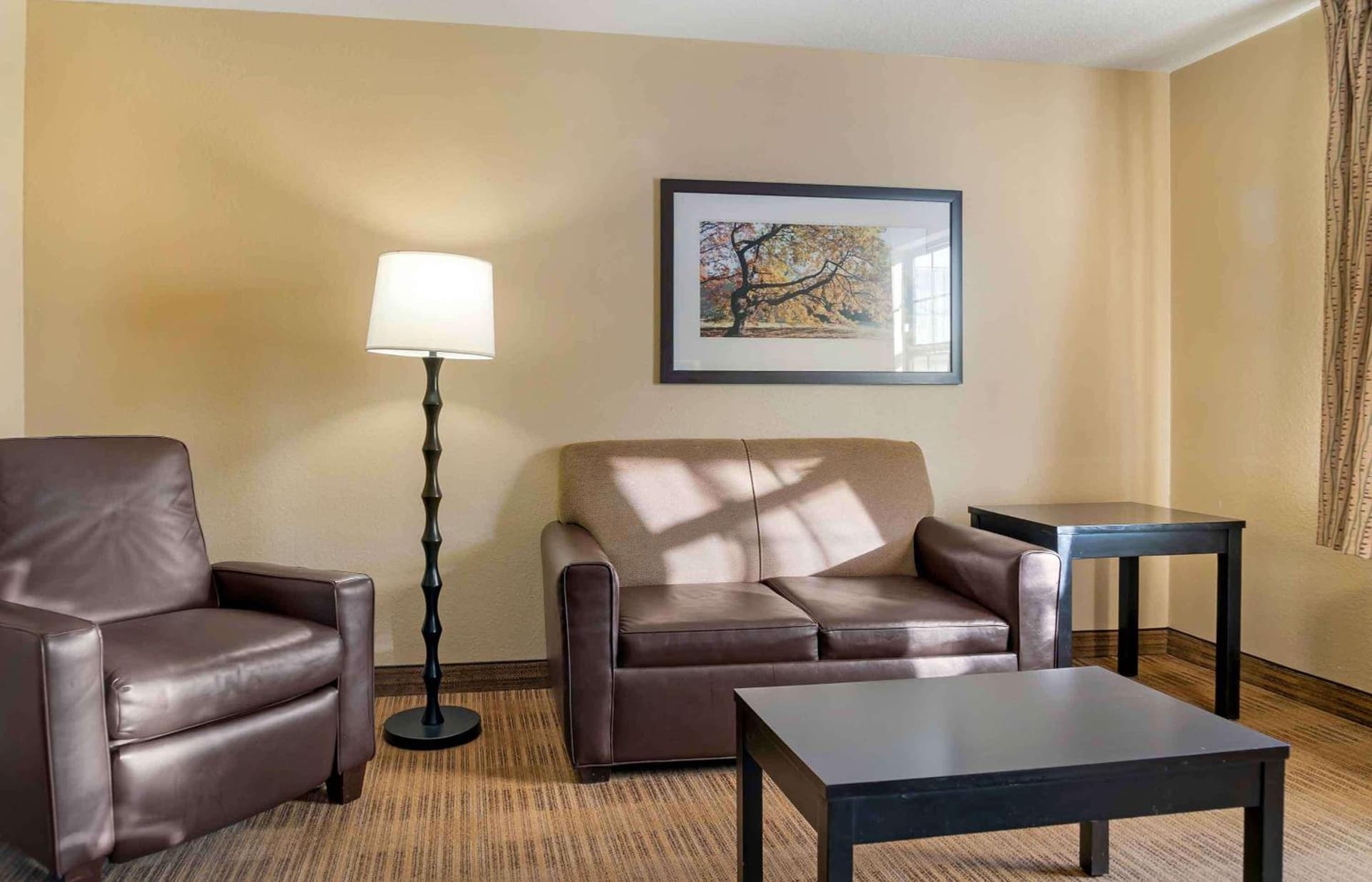 Extended Stay America Select Suites - Peoria - North gallery photo in Peoria, IL — image 21