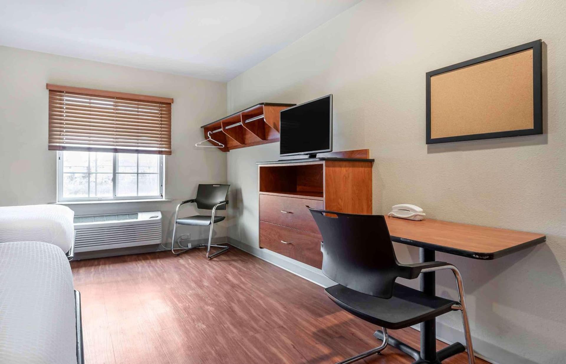 Extended Stay America Select Suites - Dayton - Miamisburg gallery photo in Dayton, OH — image 5