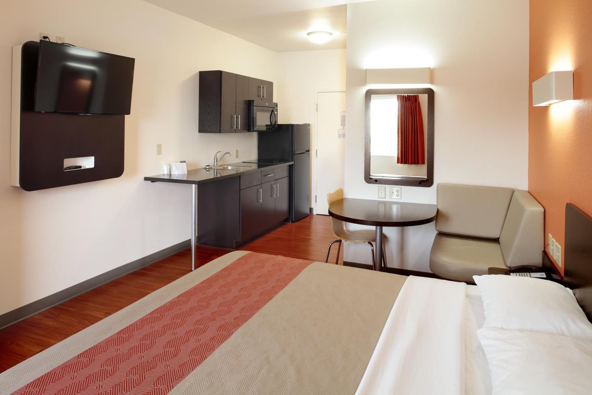 Motel 6 Wilkes Barre Arena gallery photo in Wilkes-Barre, PA — image 36