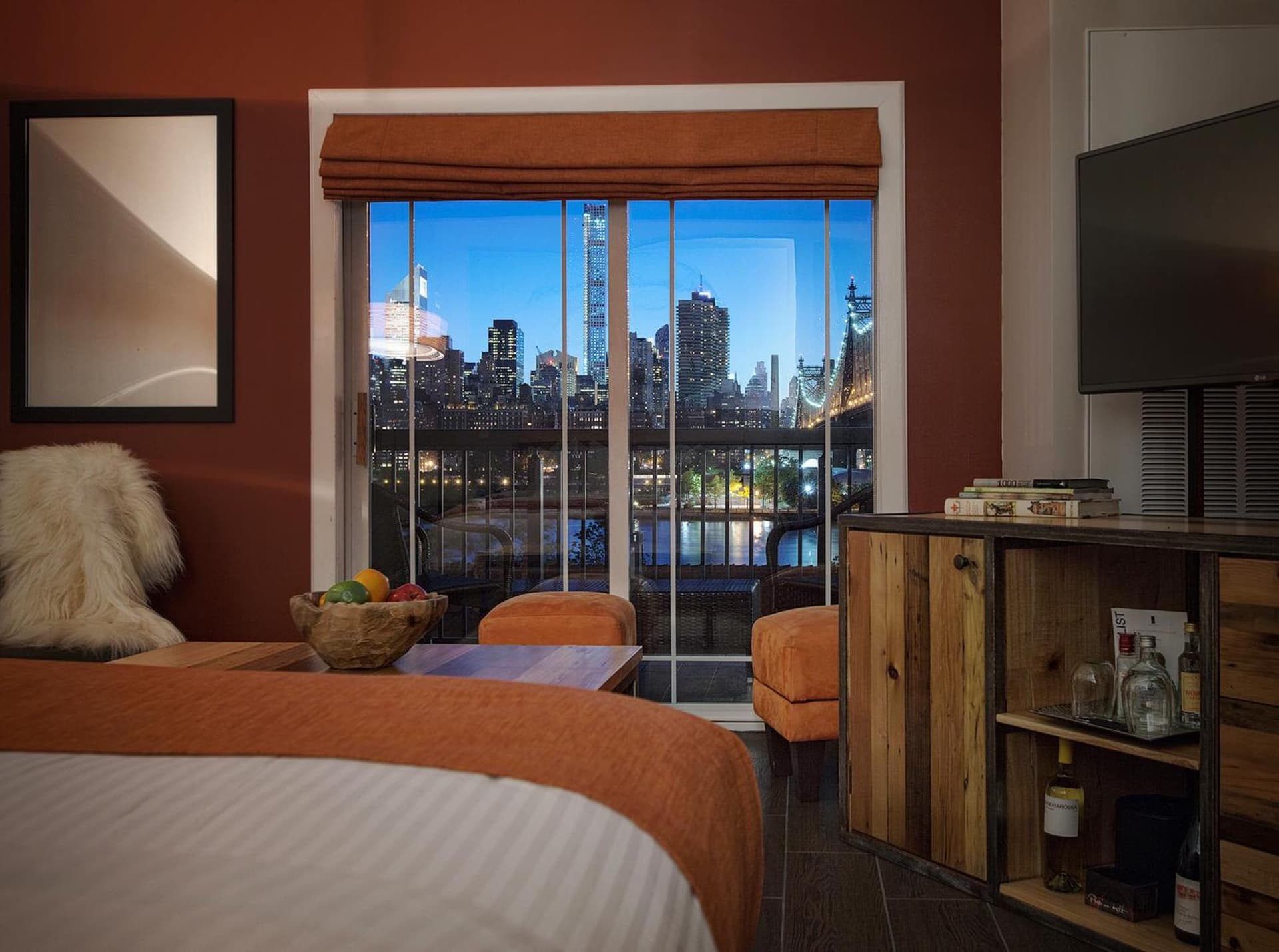 Ravel Hotel Trademark Collection by Wyndham gallery photo in Queens, NY — image 8