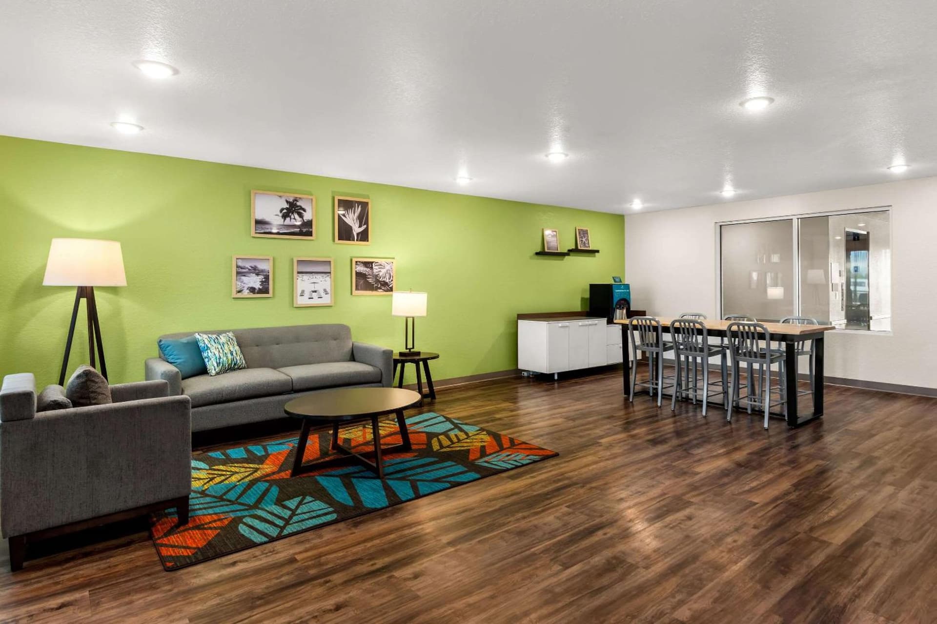 WoodSpring Suites Port St Lucie gallery photo in Port Saint Lucie, FL — image 5