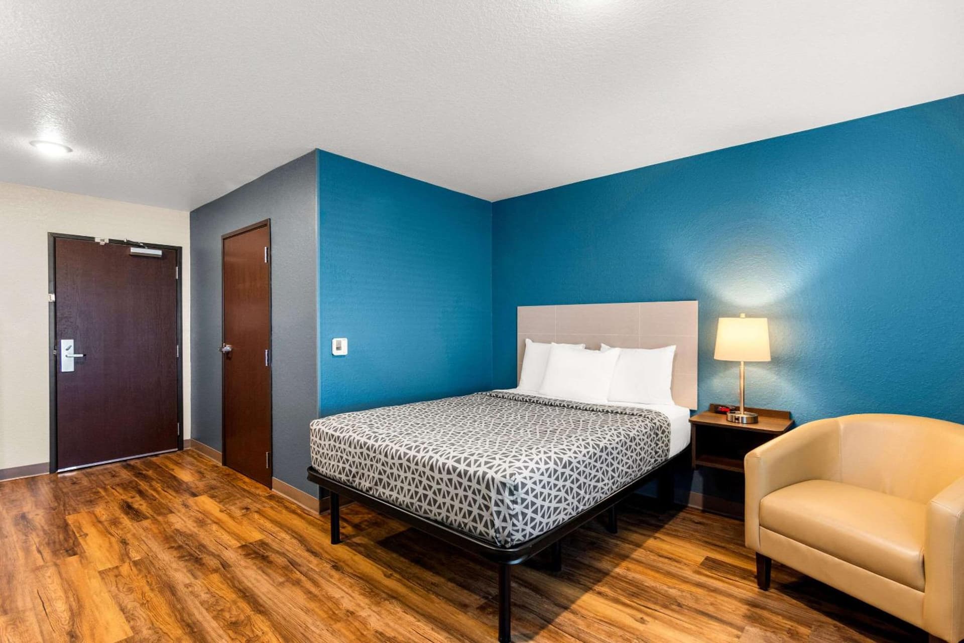 WoodSpring Suites Port St Lucie gallery photo in Port Saint Lucie, FL — image 26