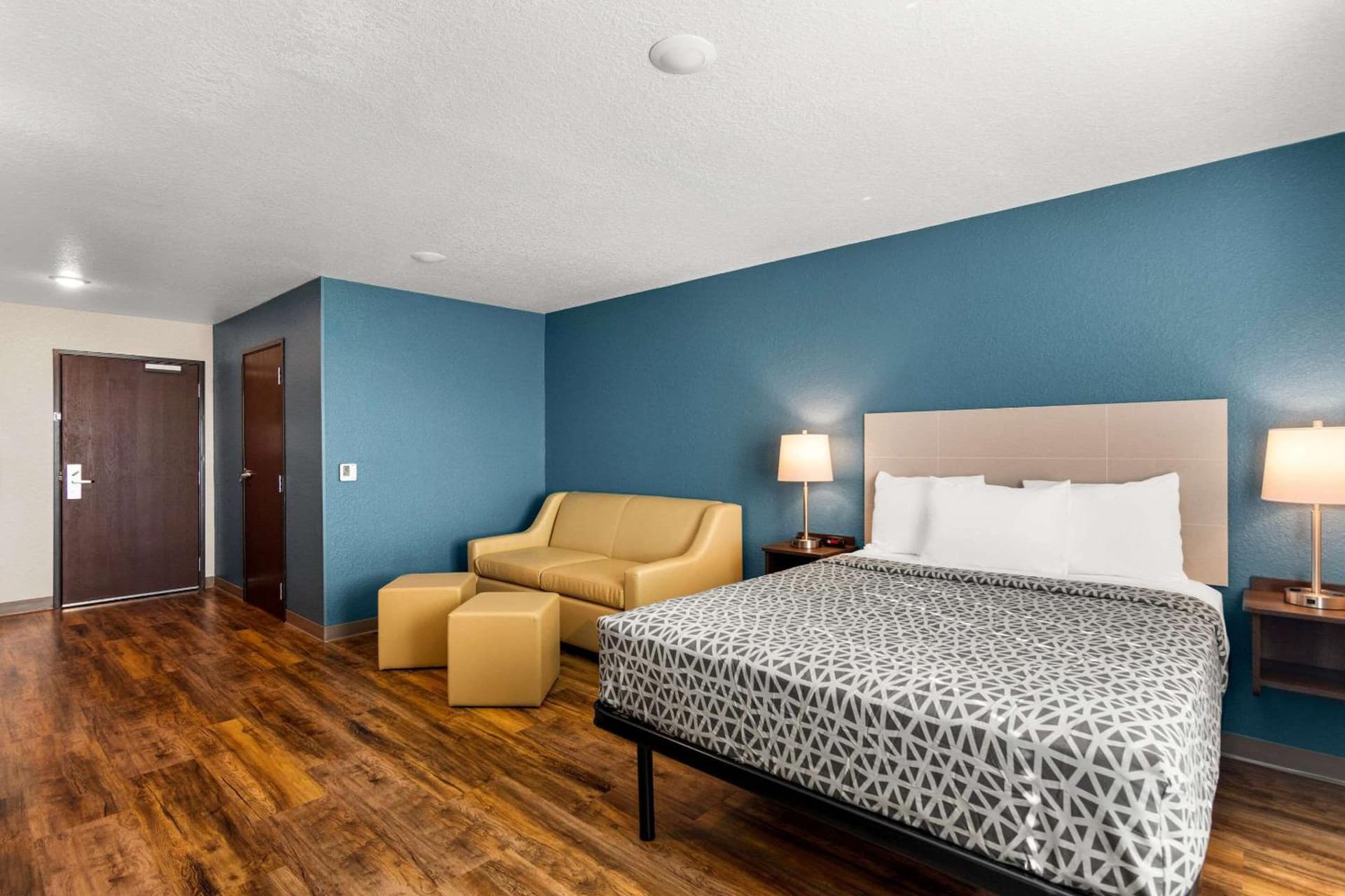 WoodSpring Suites Port St Lucie gallery photo in Port Saint Lucie, FL — image 27