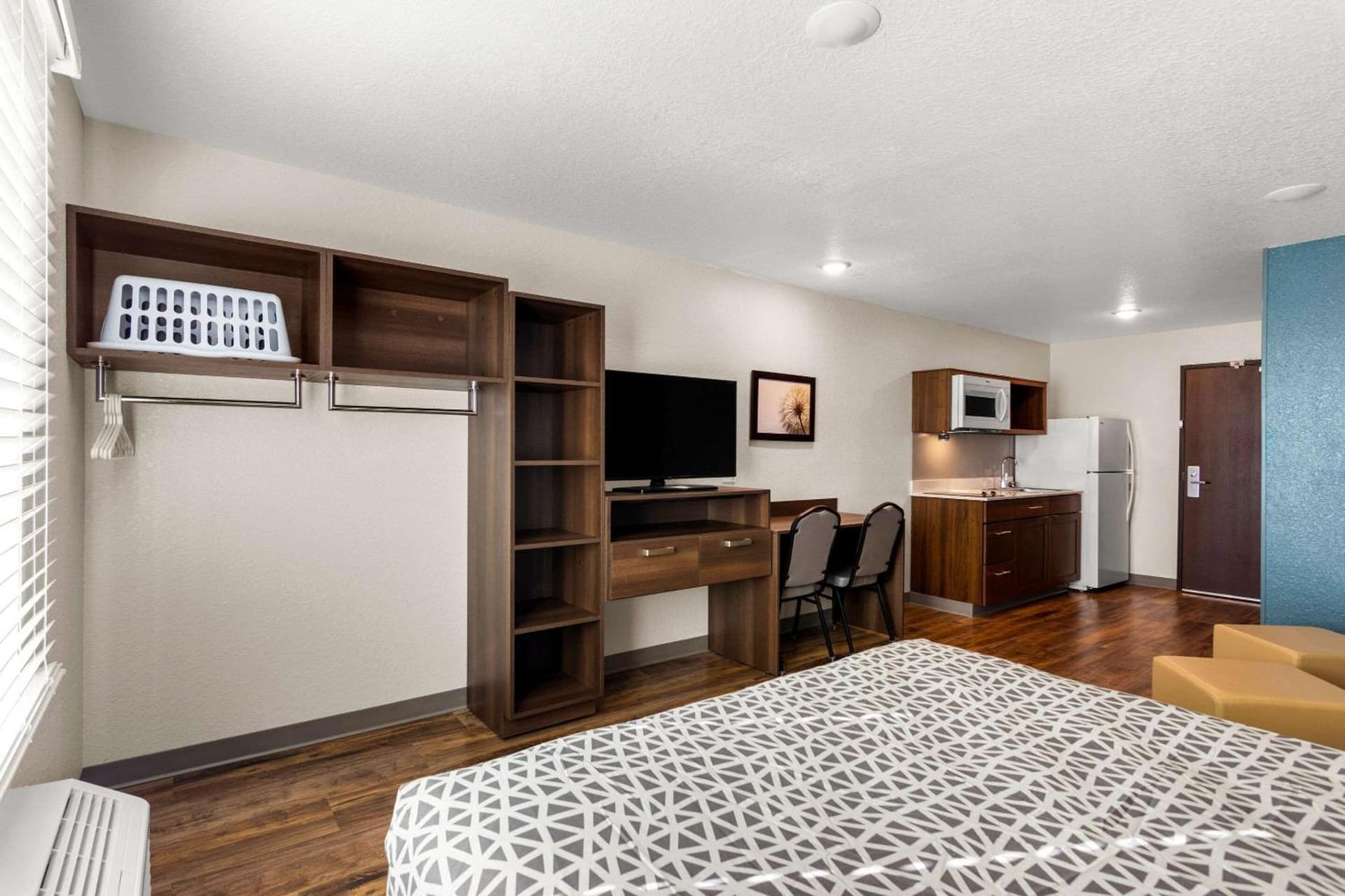 WoodSpring Suites Port St Lucie gallery photo in Port Saint Lucie, FL — image 12