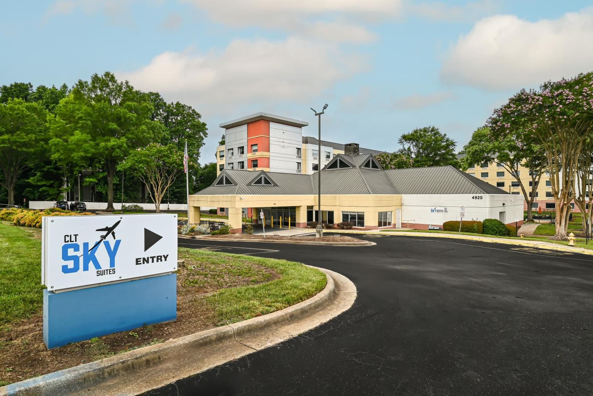 TownePlace Suites by Marriott Charlotte LoSo Airport featured exterior or lobby in Charlotte, NC — similar hotel