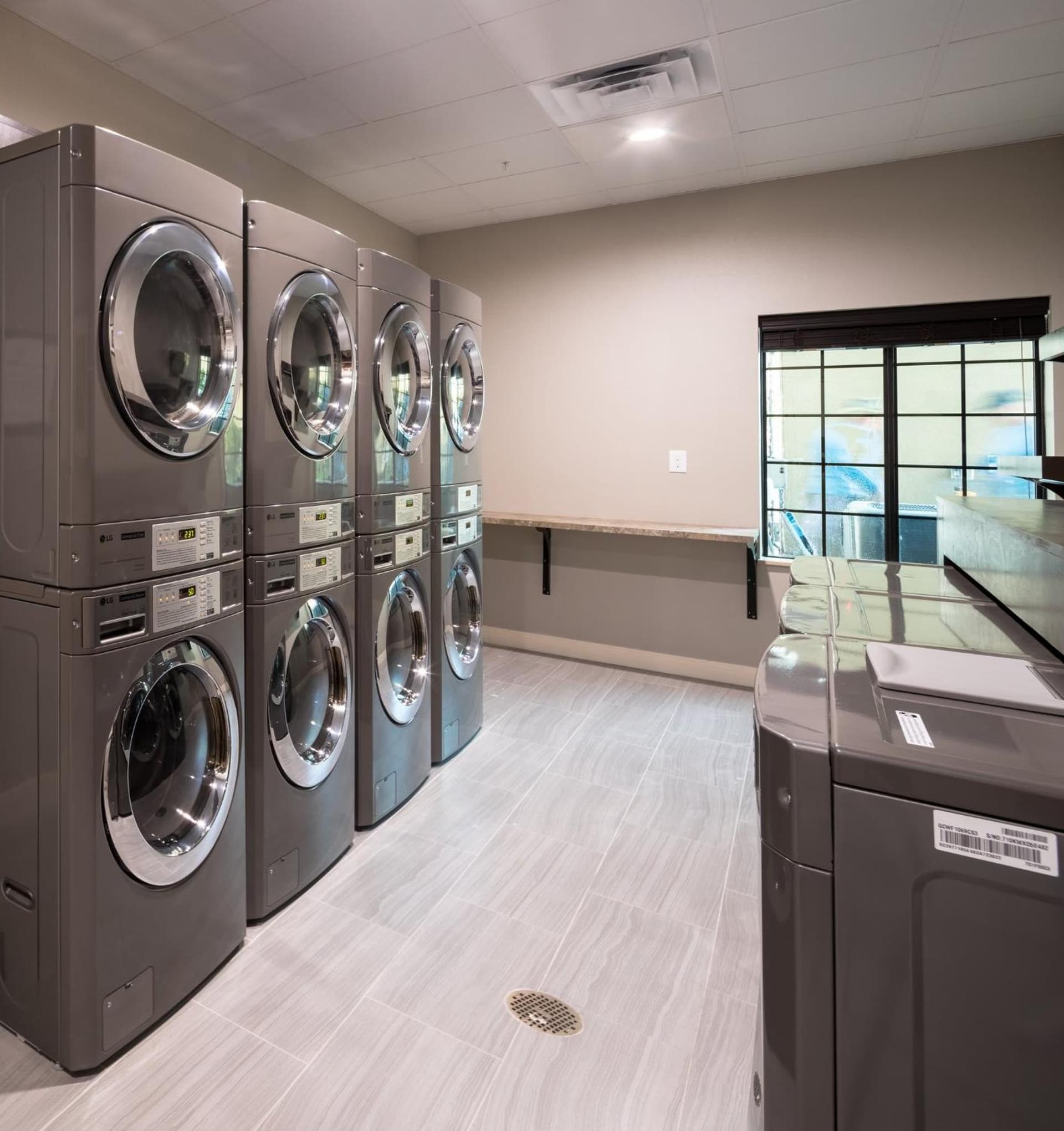 Staybridge Suites Greenville - Medical Center by IHG interior in Greenville, NC — gallery photo 2