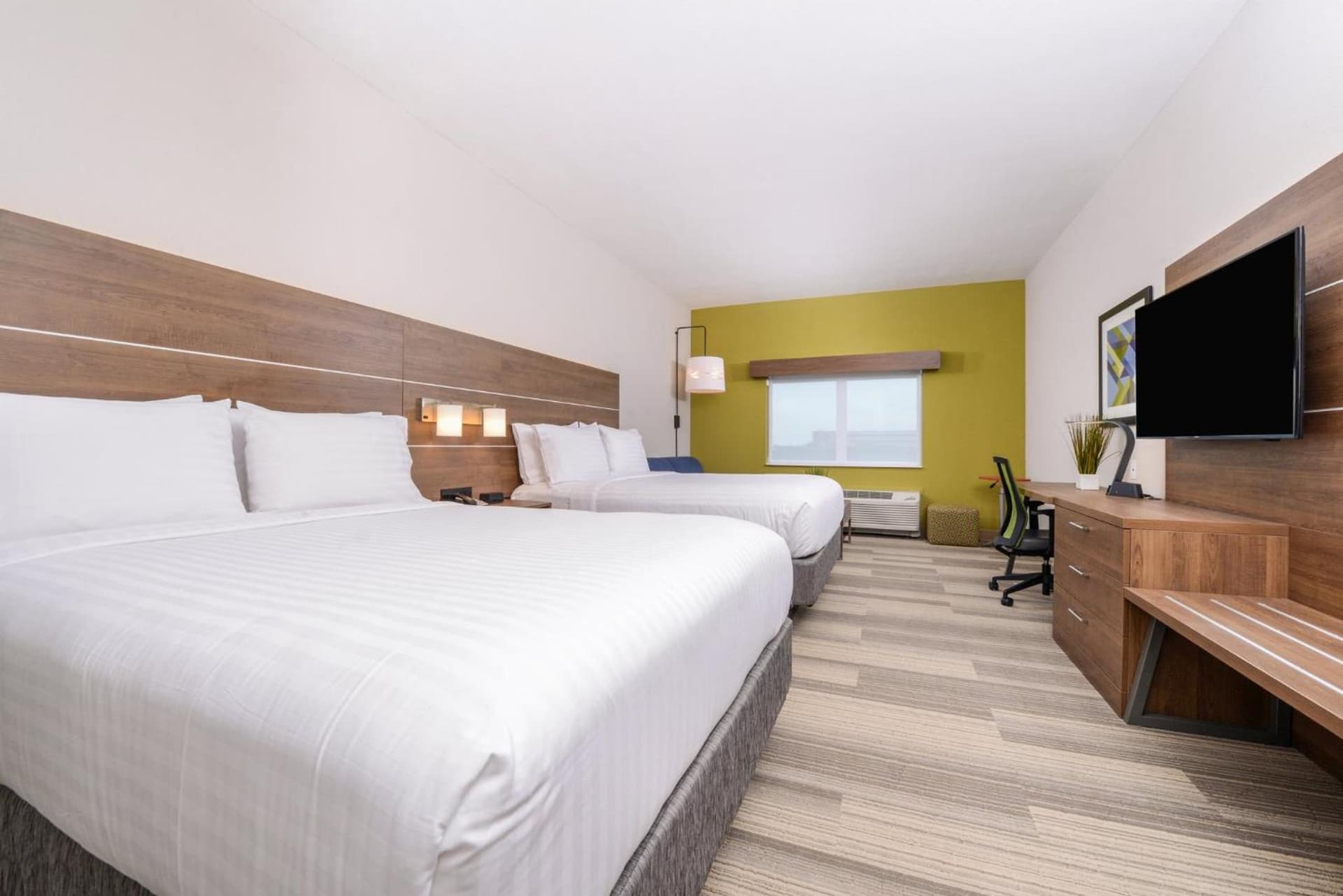 Holiday Inn Express & Suites - St. Petersburg - Madeira Beach by IHG gallery photo in St Petersburg, FL — image 98
