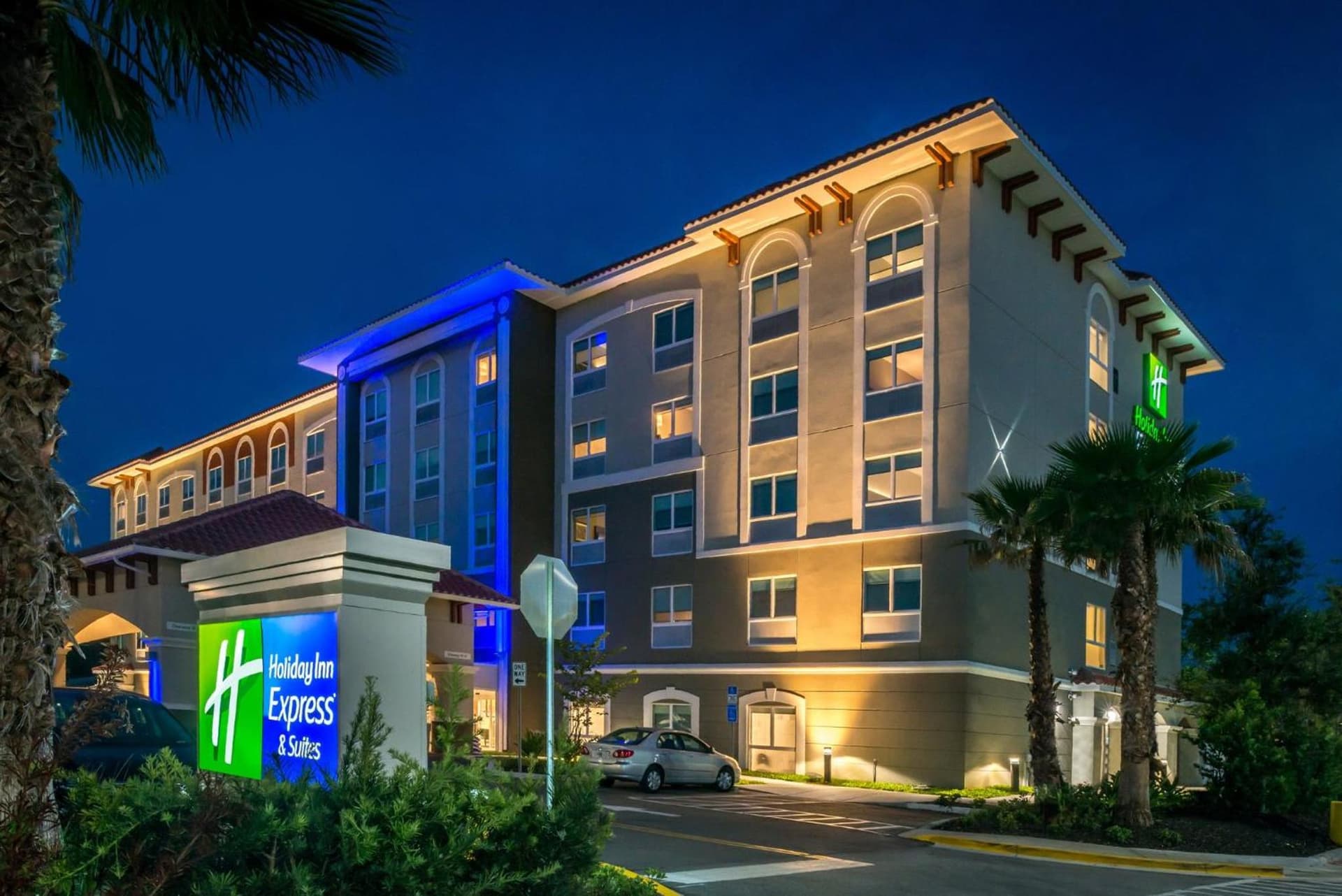 Holiday Inn Express & Suites - St. Petersburg - Madeira Beach by IHG gallery photo in St Petersburg, FL — image 38