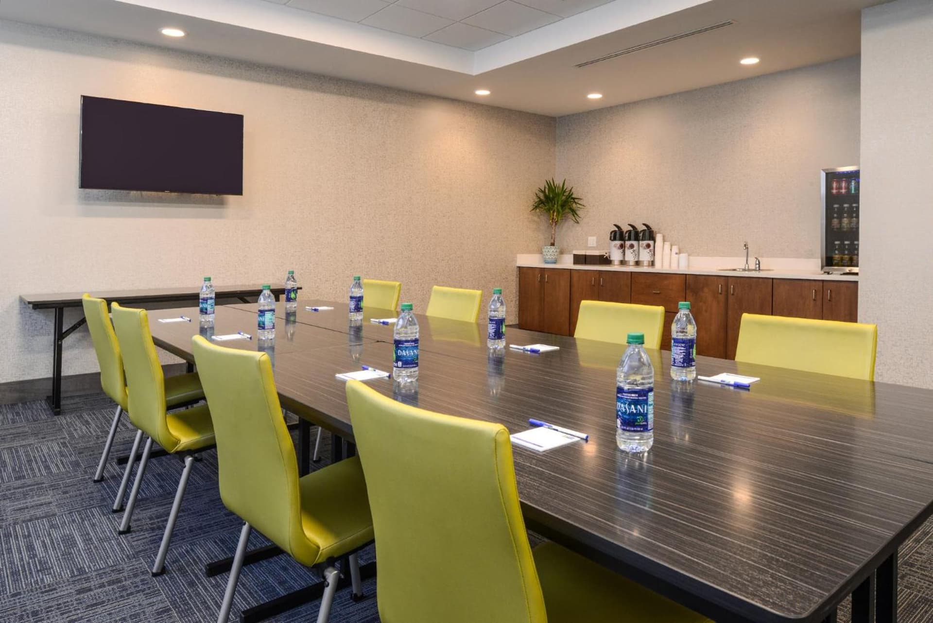Holiday Inn Express & Suites - St. Petersburg - Madeira Beach by IHG gallery photo in St Petersburg, FL — image 66