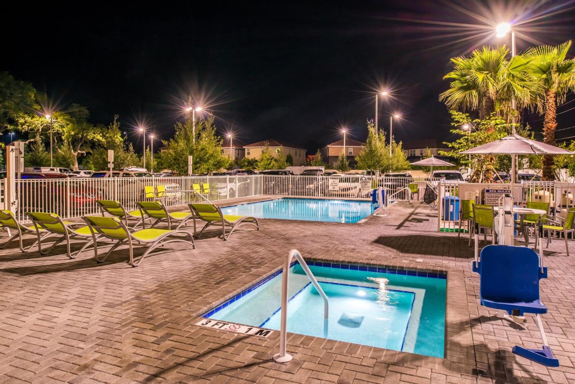 Holiday Inn Express & Suites - St. Petersburg - Madeira Beach by IHG gallery photo in St Petersburg, FL — image 37