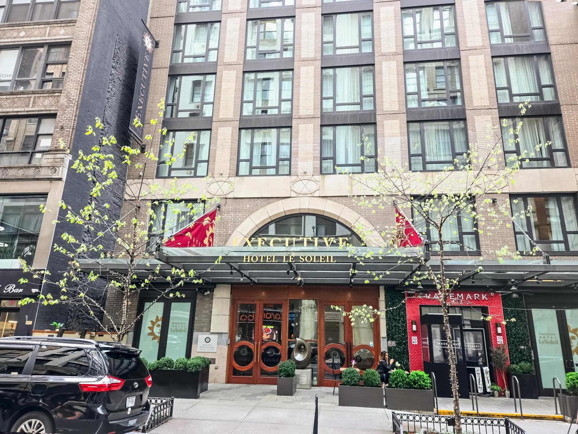 Executive Hotel Le Soleil New York gallery photo in New York, NY — image 26
