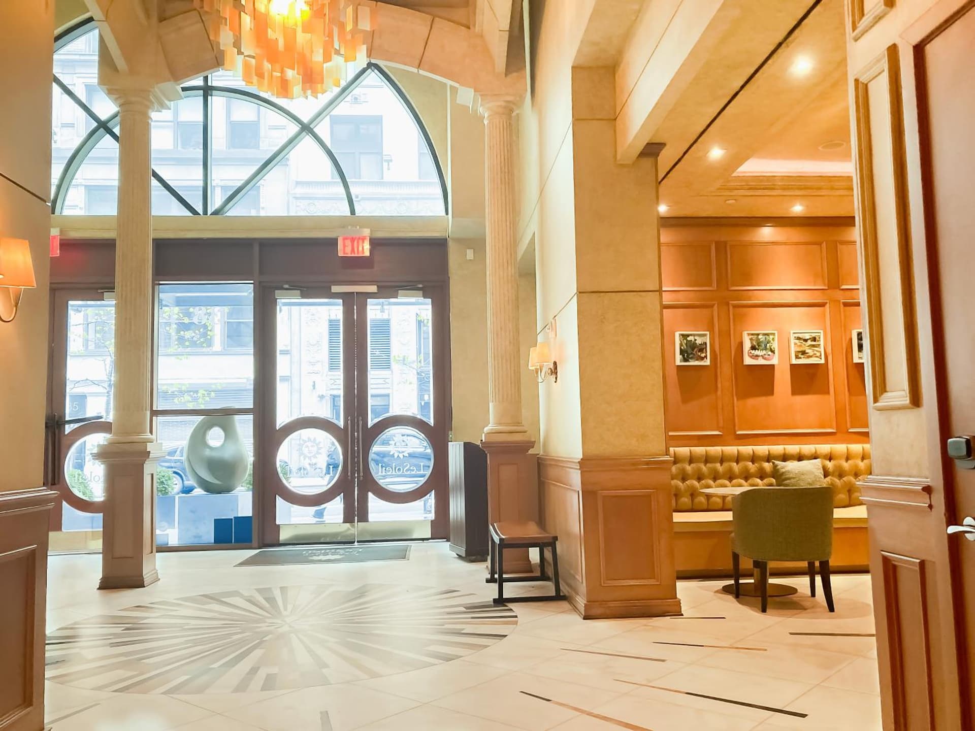 Executive Hotel Le Soleil New York gallery photo in New York, NY — image 62