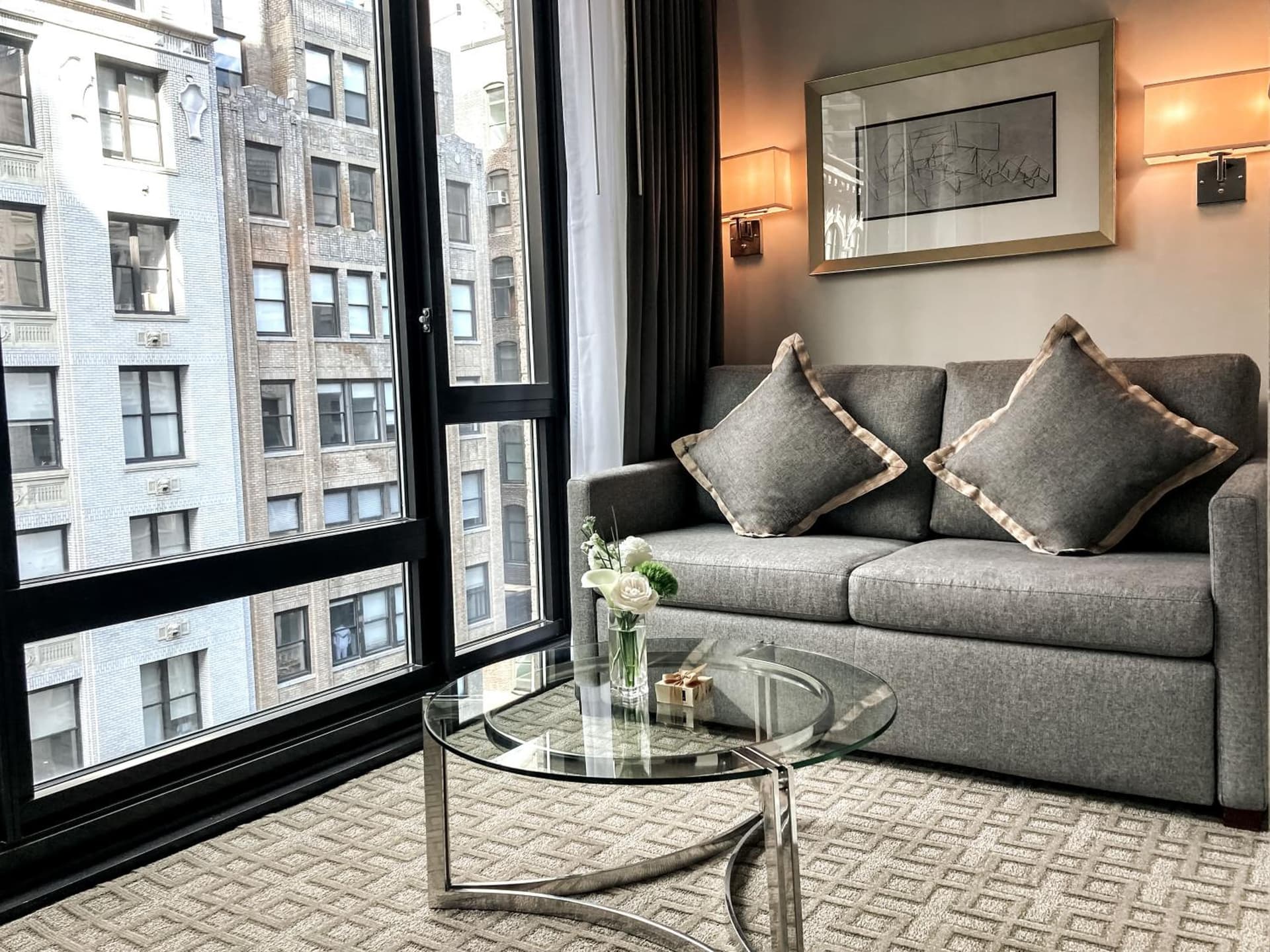 Executive Hotel Le Soleil New York gallery photo in New York, NY — image 38