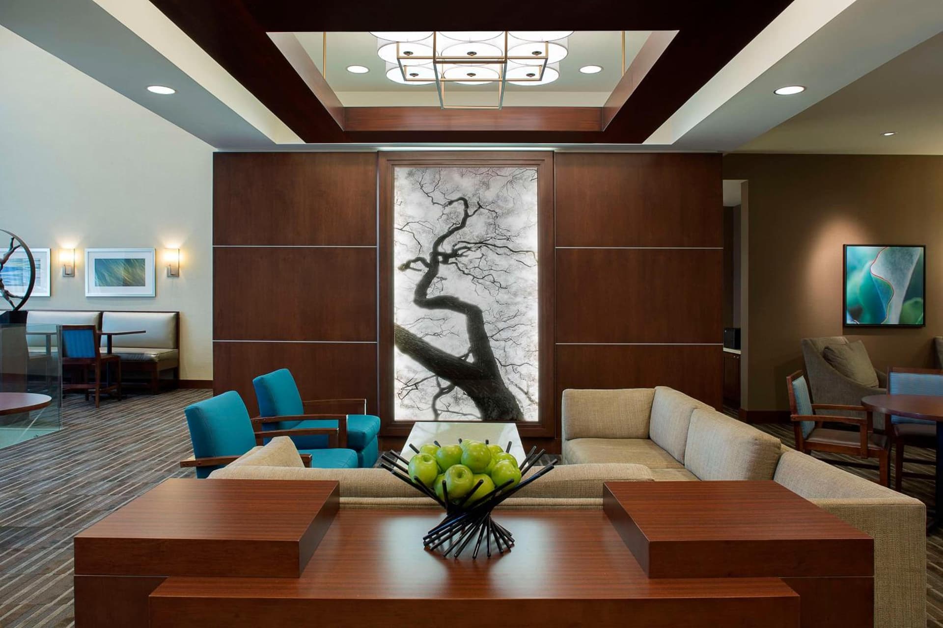 Hyatt Place Washington DC/US Capitol interior in Washington, DC — gallery photo 2