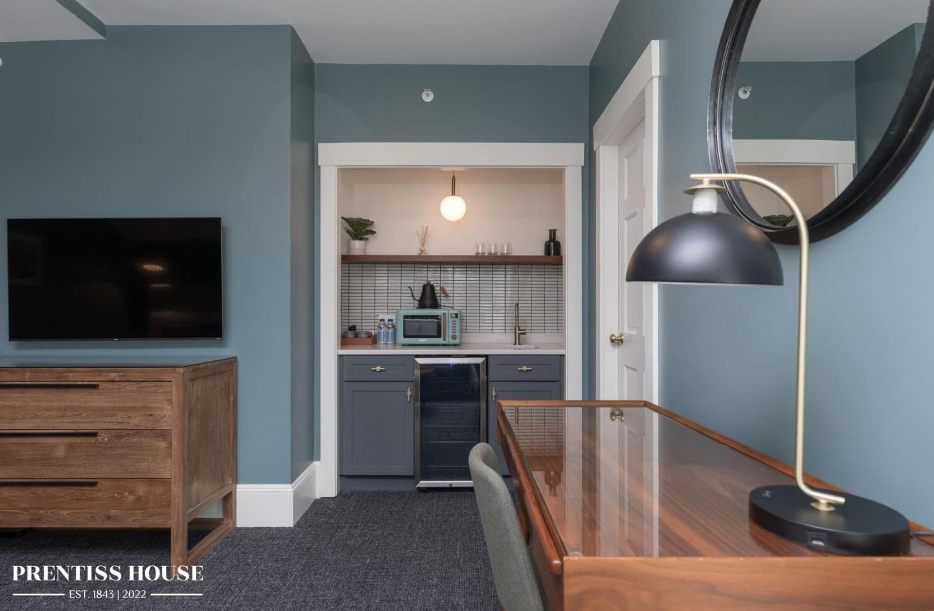 Prentiss House by Thatch gallery photo in Cambridge, MA — image 91