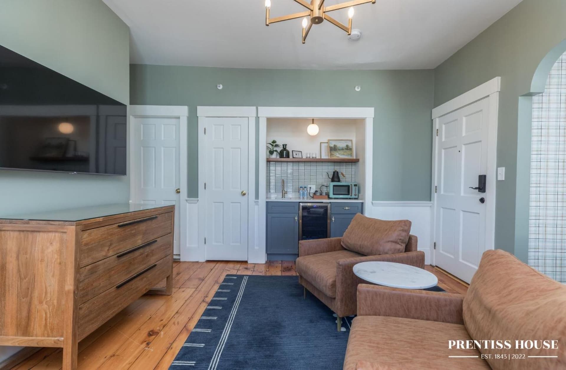 Prentiss House by Thatch gallery photo in Cambridge, MA — image 7
