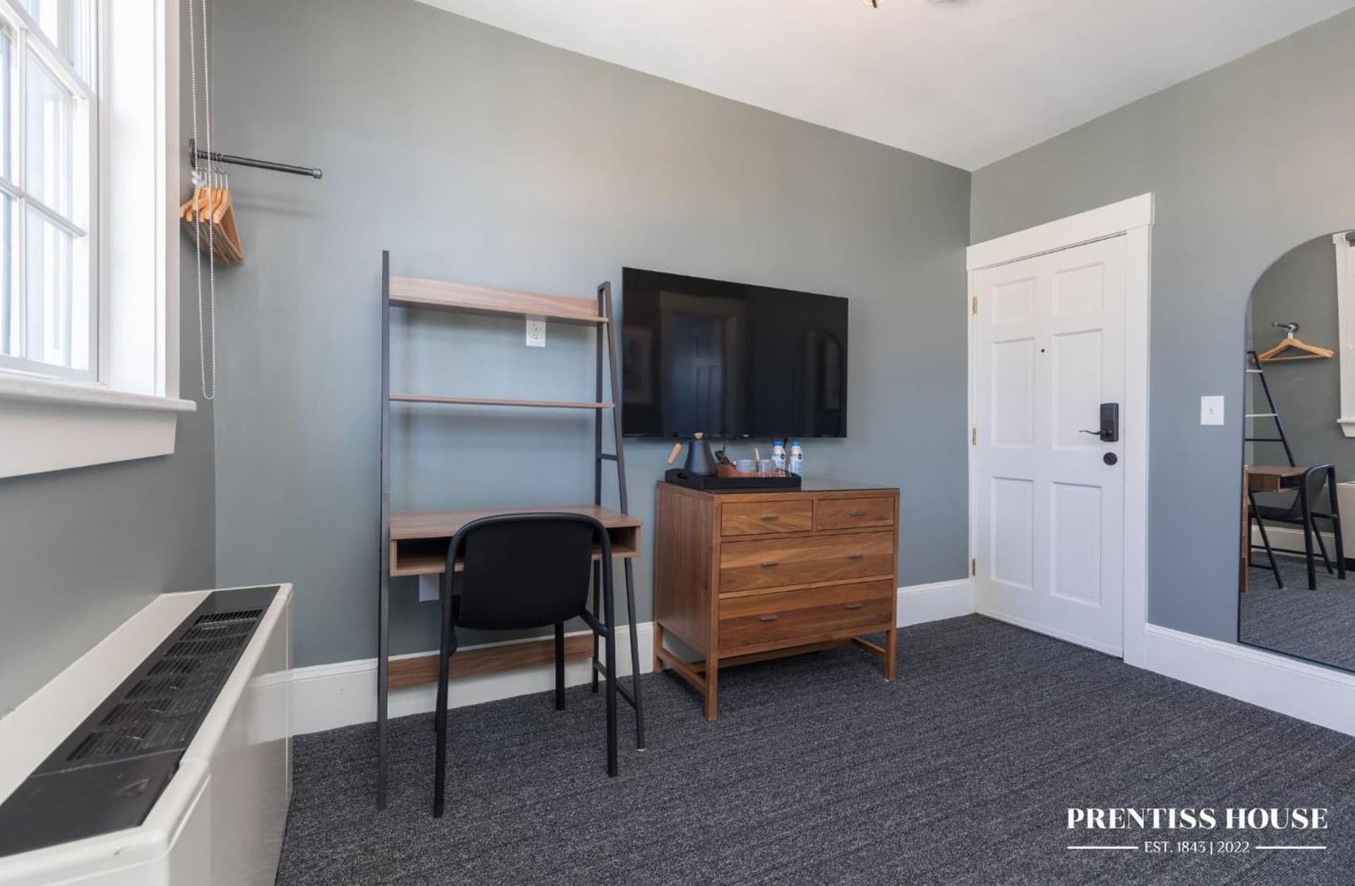 Prentiss House by Thatch gallery photo in Cambridge, MA — image 112
