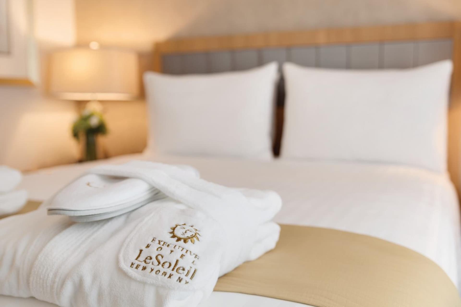 Executive Hotel Le Soleil New York gallery photo in New York, NY — image 12