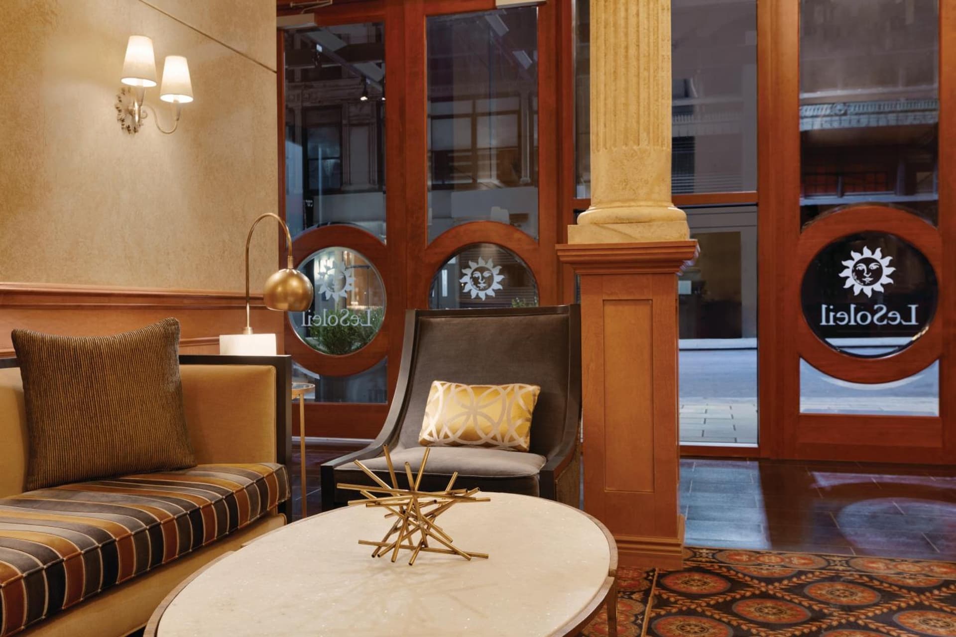 Executive Hotel Le Soleil New York gallery photo in New York, NY — image 7