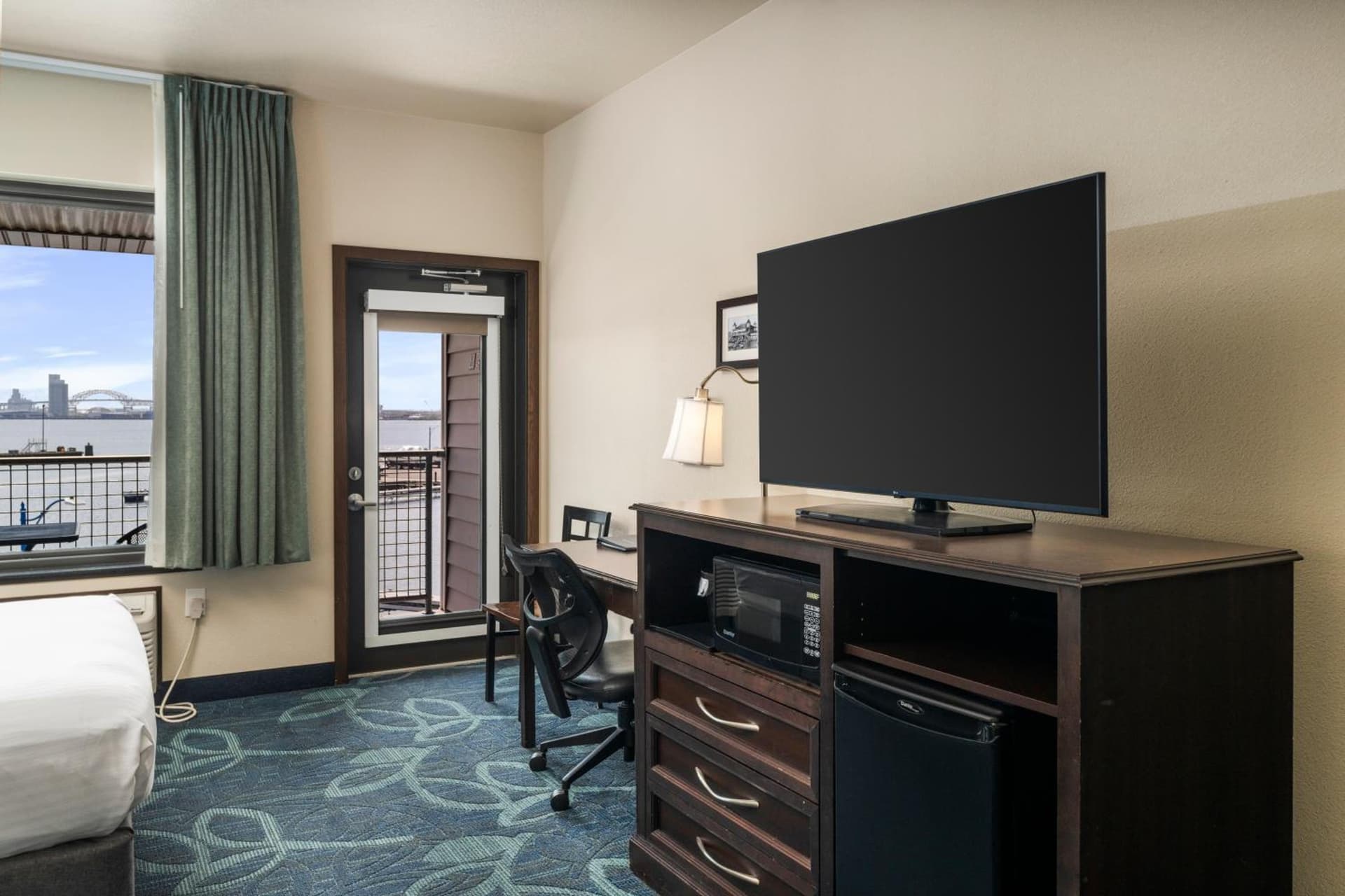 Park Point Marina Inn gallery photo in Duluth, MN — image 79