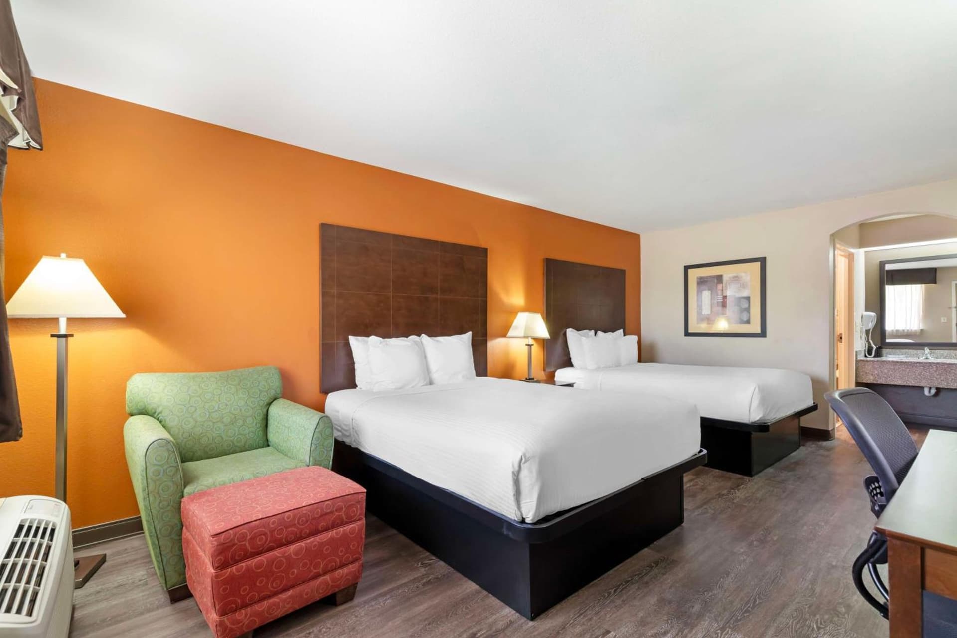 Best Western Inn & Suites New Braunfels gallery photo in New Braunfels, TX — image 7