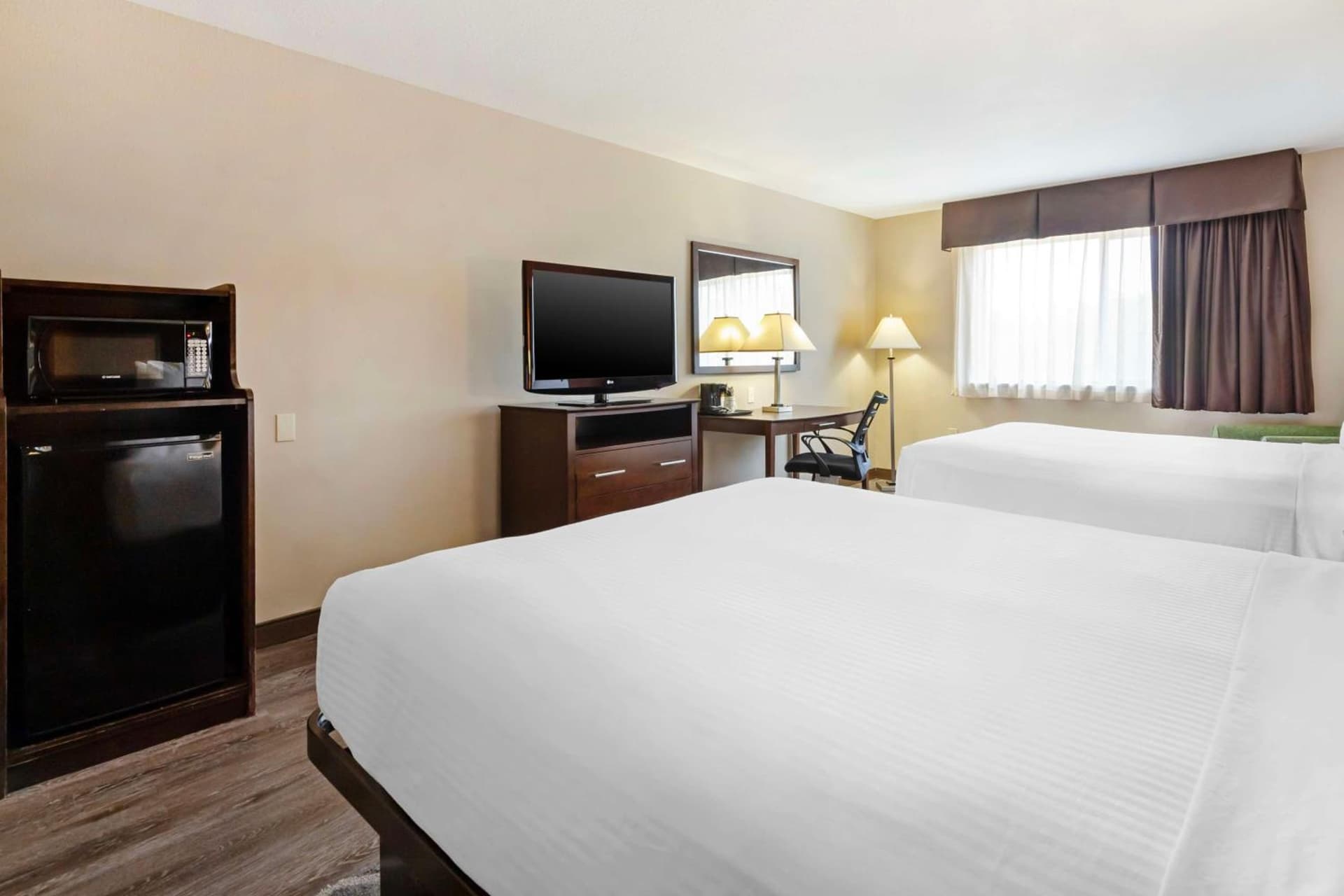 Best Western Inn & Suites New Braunfels gallery photo in New Braunfels, TX — image 19