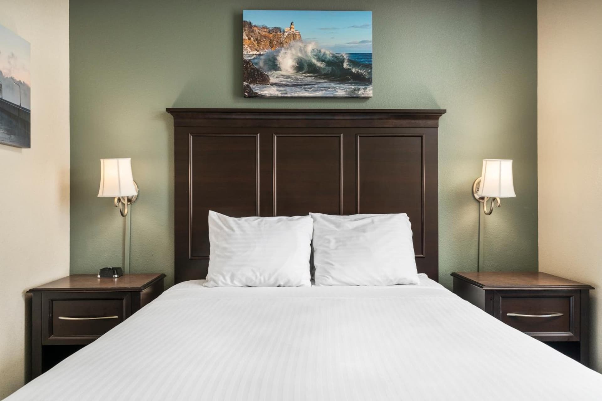 Park Point Marina Inn gallery photo in Duluth, MN — image 50